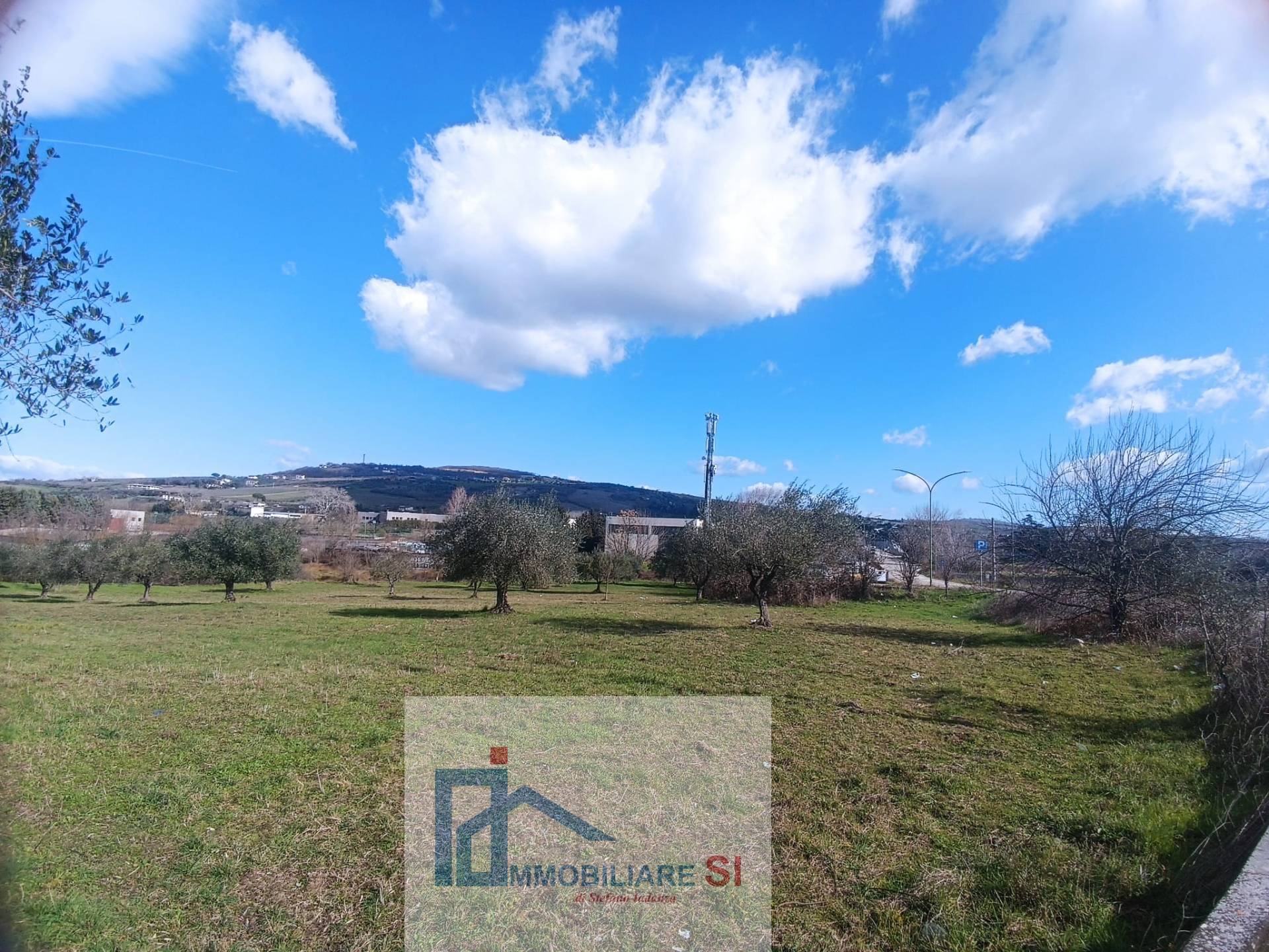 Terreno Commerciale in vendita a Benevento, Contrade