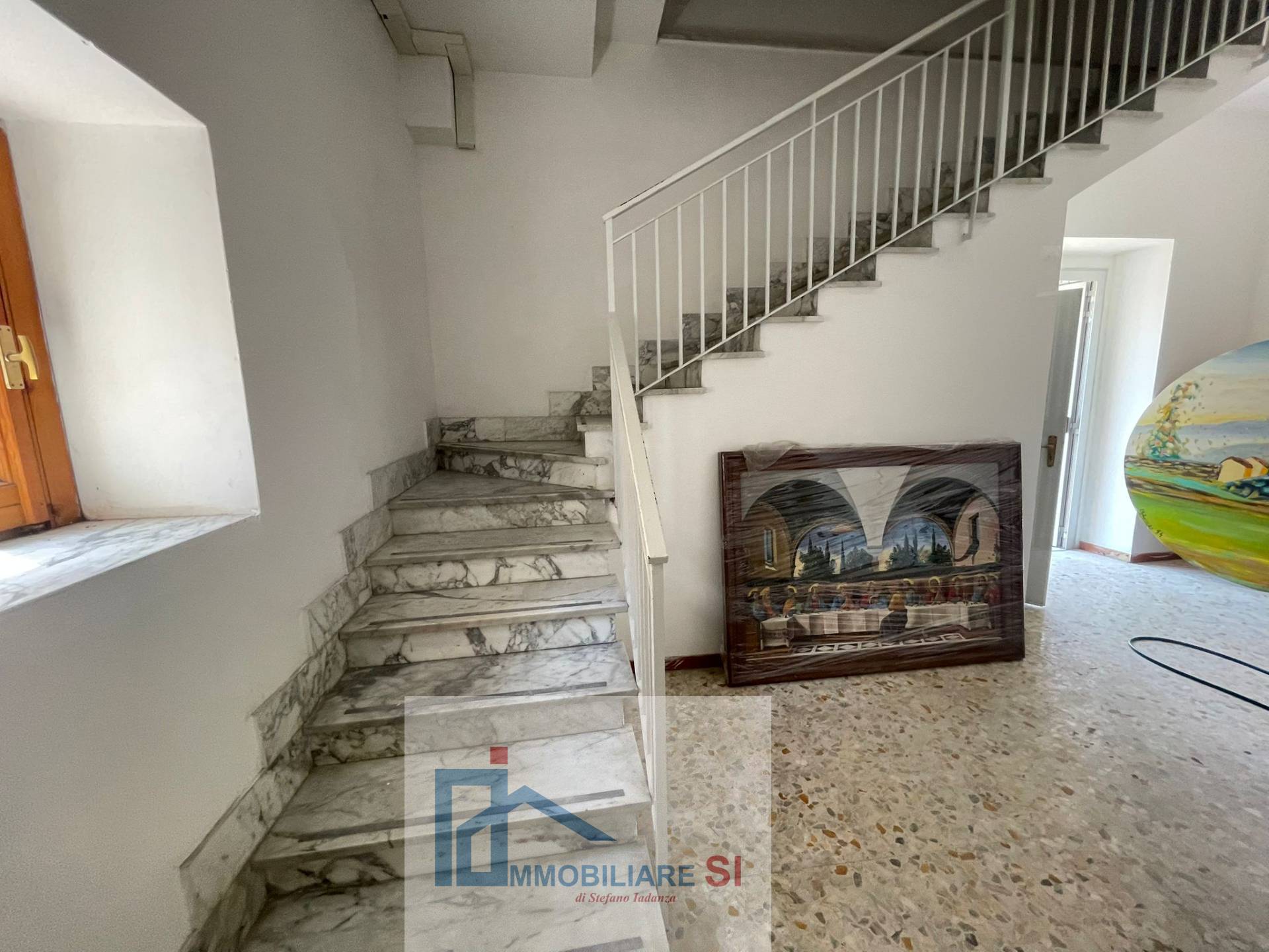 Intero Fabbricato in vendita a Benevento, Centro Storico