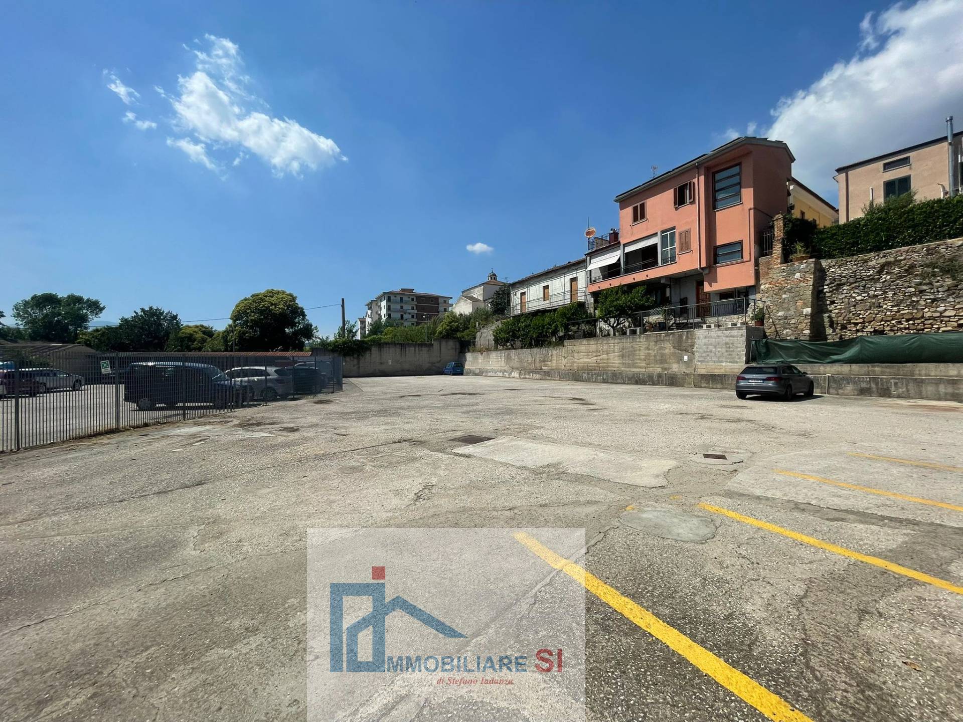 Intero Fabbricato in vendita a Benevento, Centro Storico