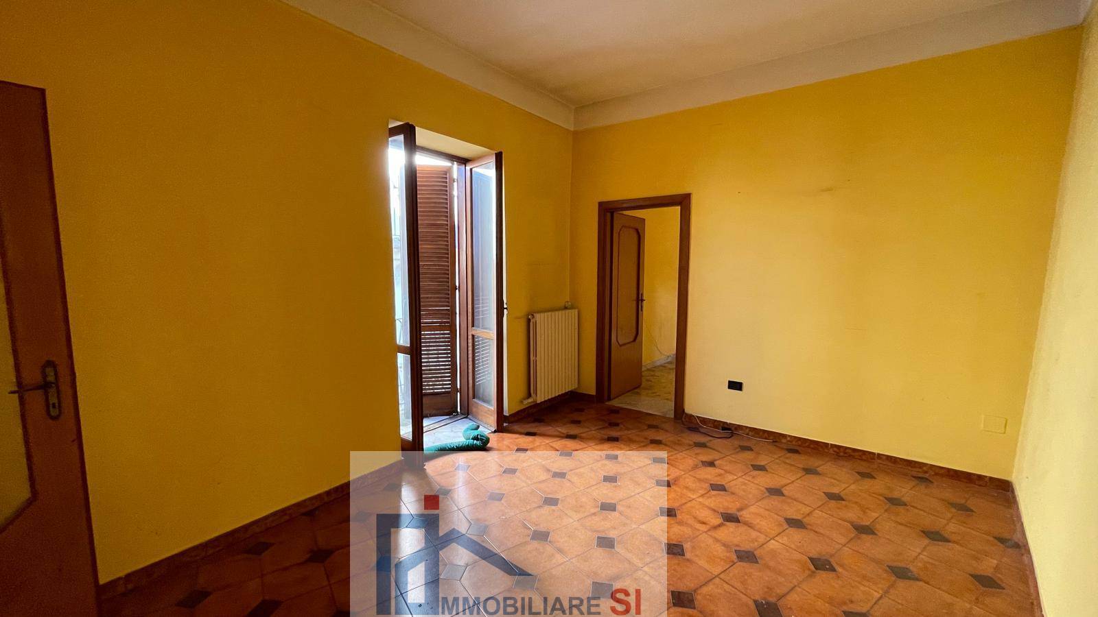 SEMINDIPENDENTE in vendita a Benevento, Centro Storico