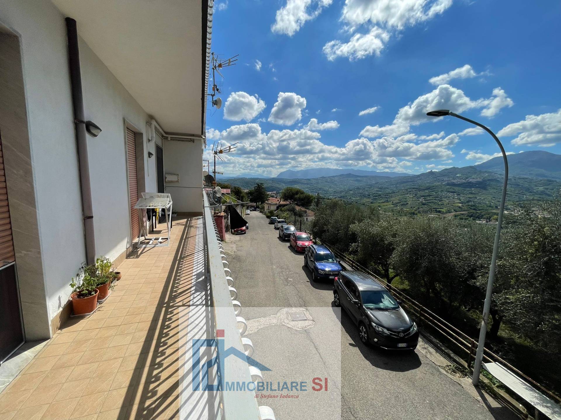 QUADRILOCALE in vendita a Foglianise, Leschito