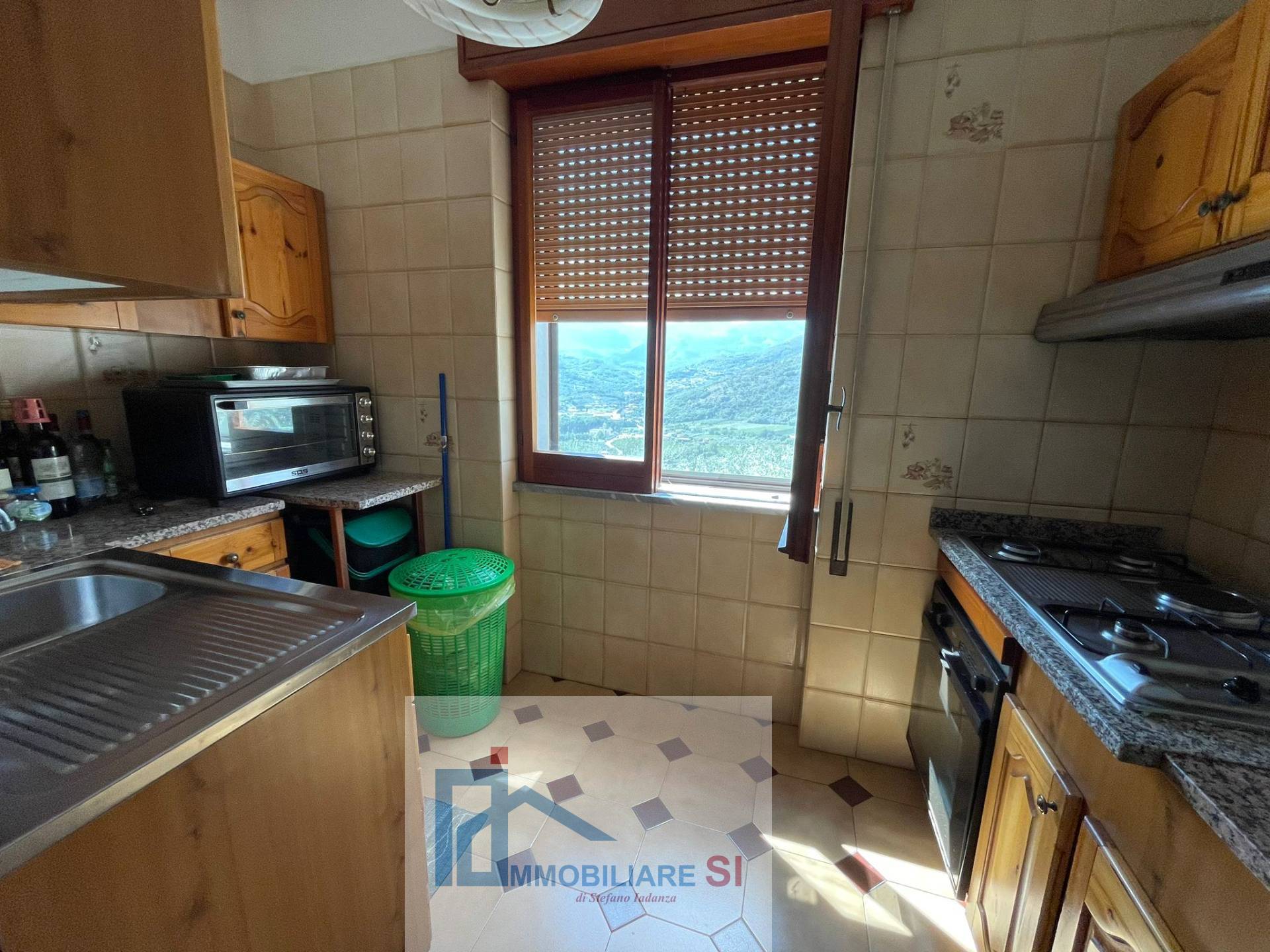 QUADRILOCALE in vendita a Foglianise, Leschito