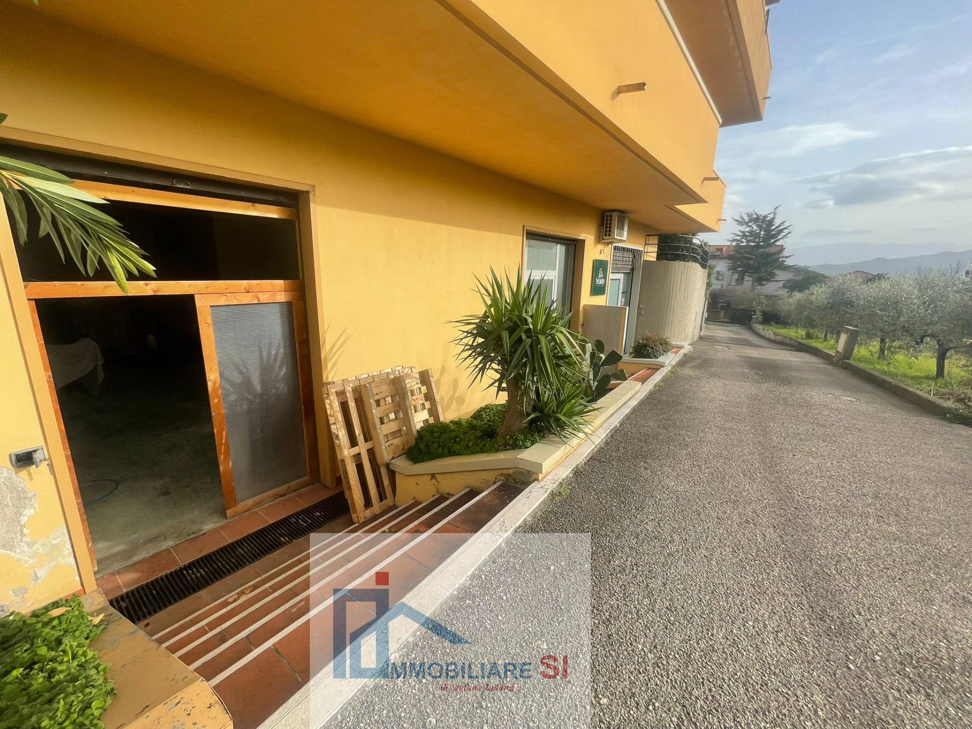 DEPOSITO in vendita a Foglianise