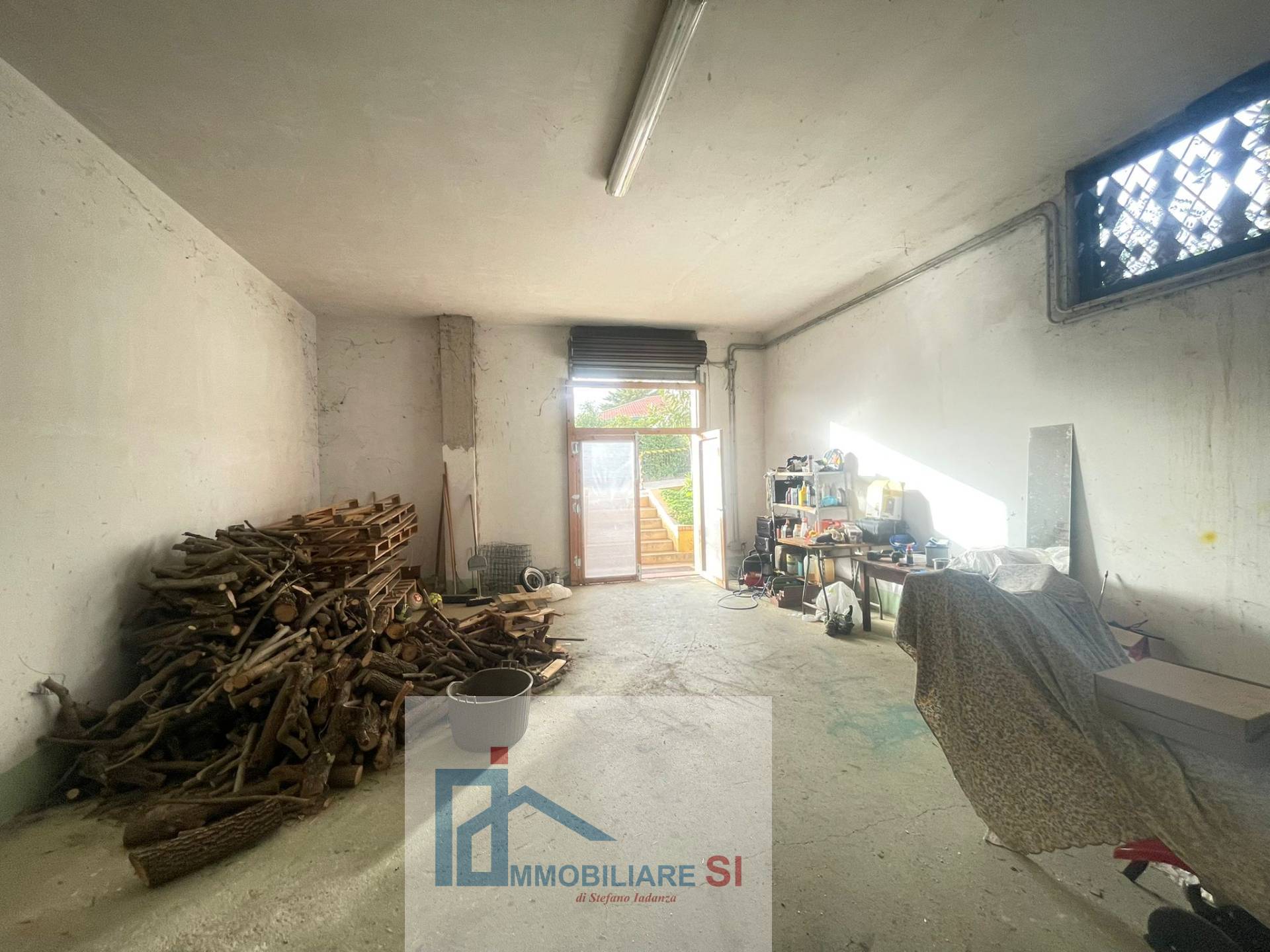 DEPOSITO in vendita a Foglianise