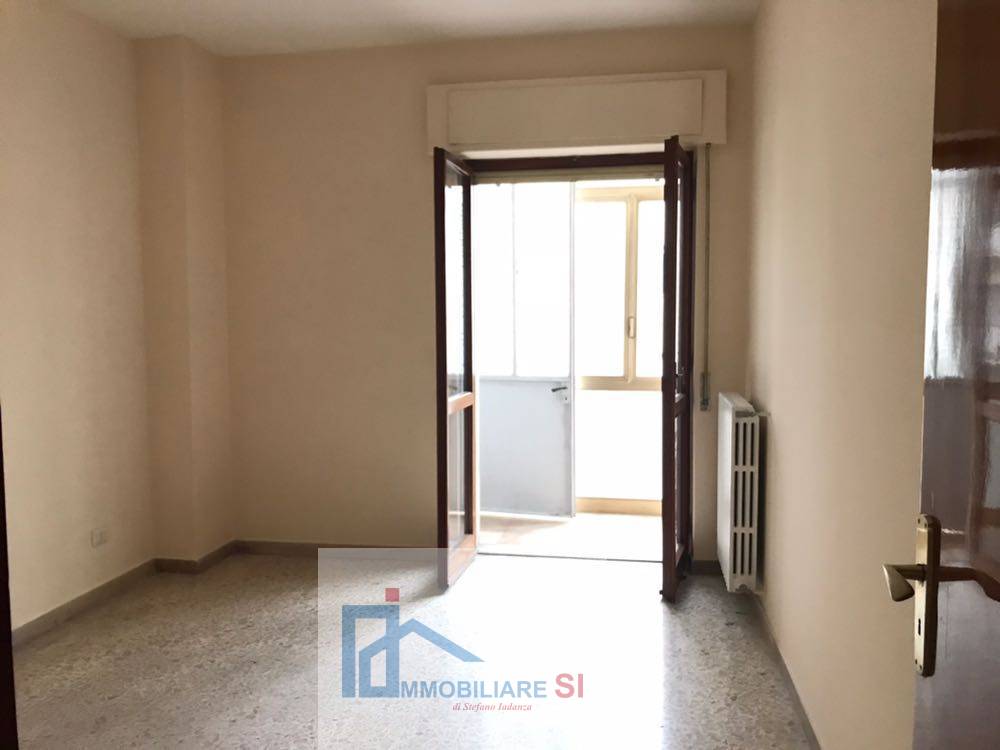 QUADRILOCALE in vendita a Benevento, Centro