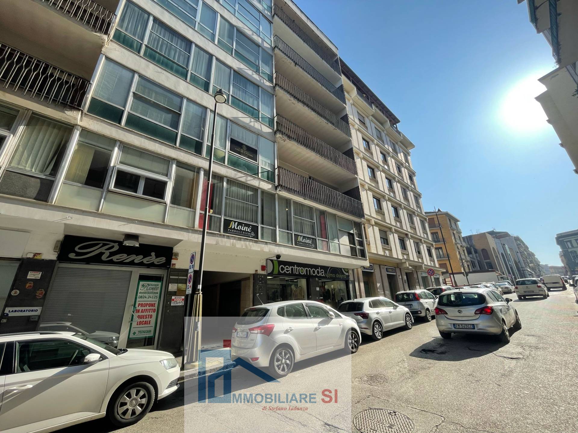 QUADRILOCALE in vendita a Benevento, Centro