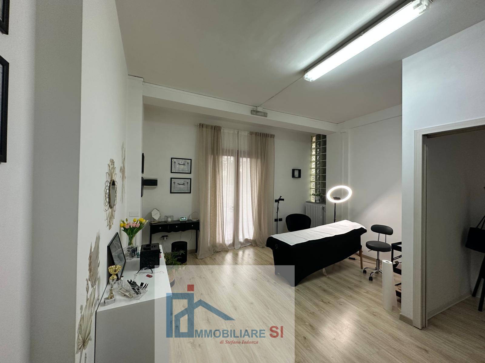 Studio/Ufficio in affitto a Benevento, Mellusi