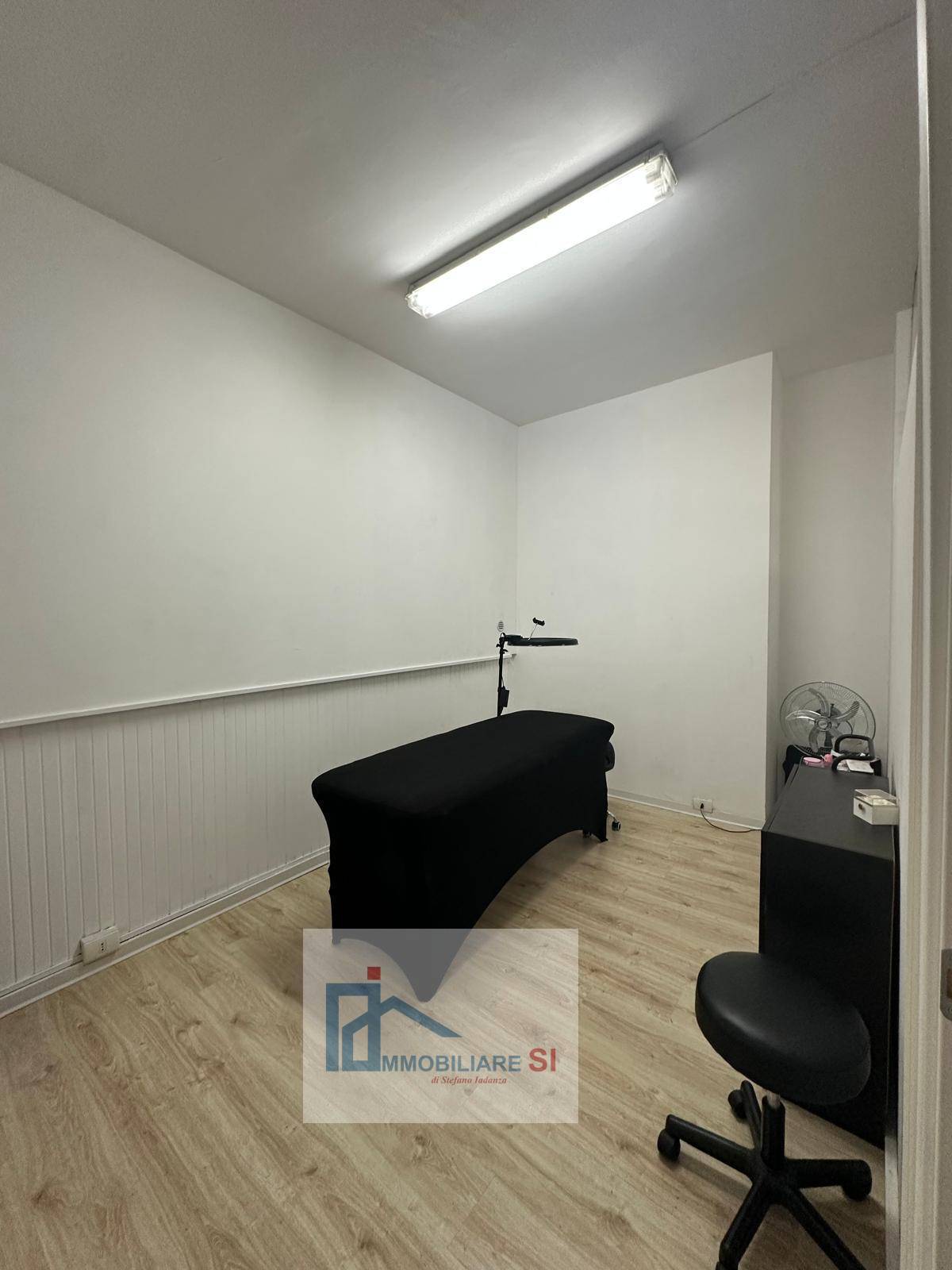 Studio/Ufficio in affitto a Benevento, Mellusi