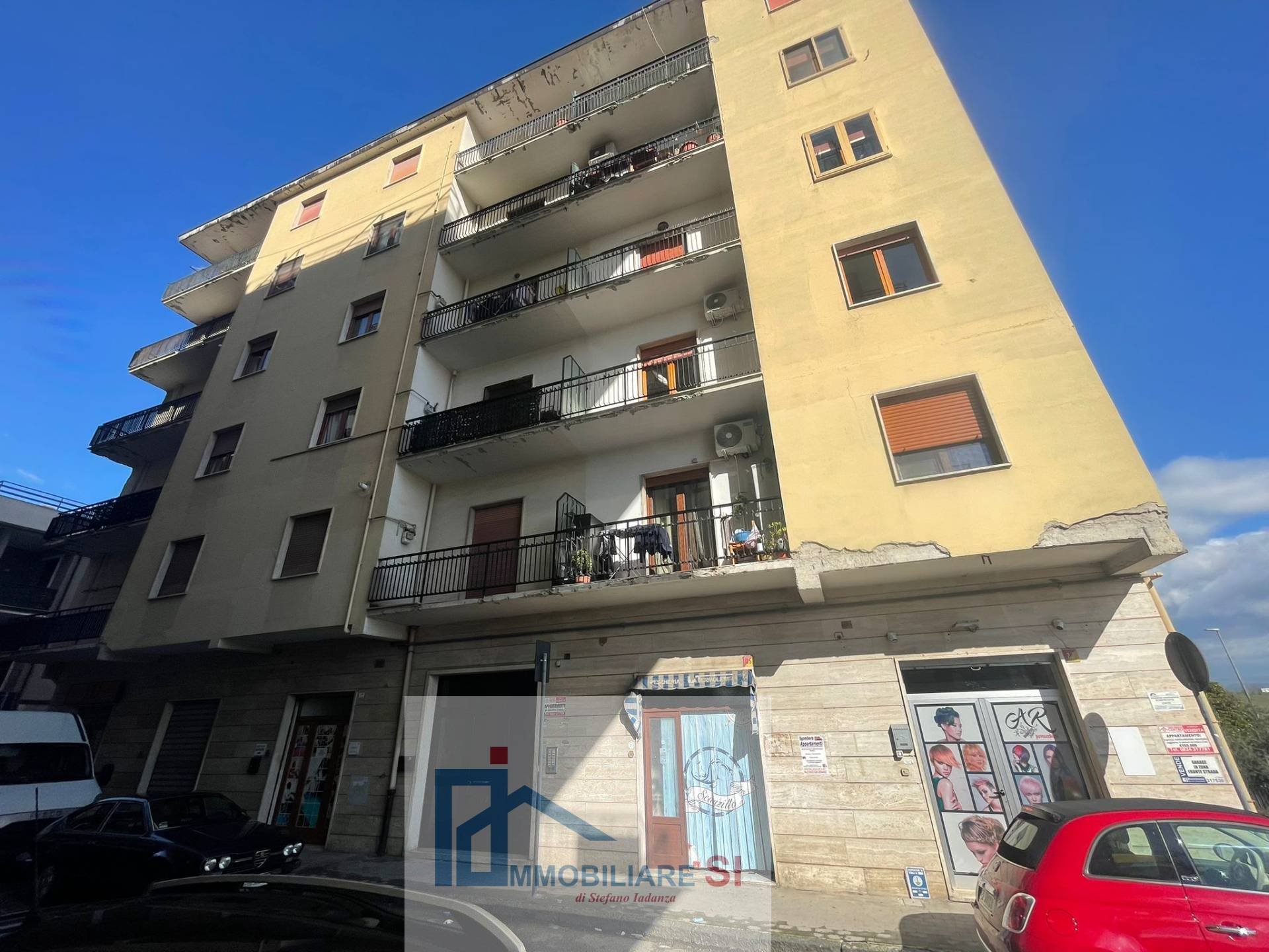 QUADRILOCALE in vendita a Benevento, Mellusi