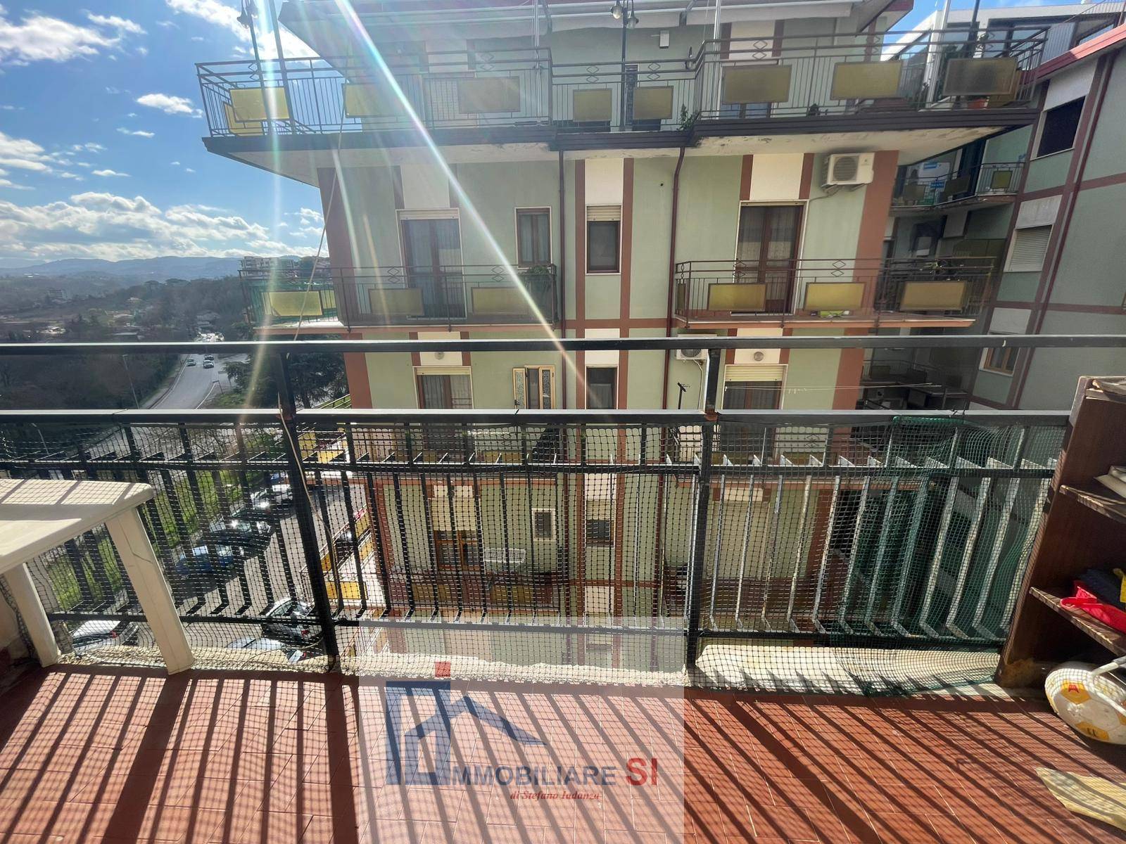 QUADRILOCALE in vendita a Benevento, Mellusi