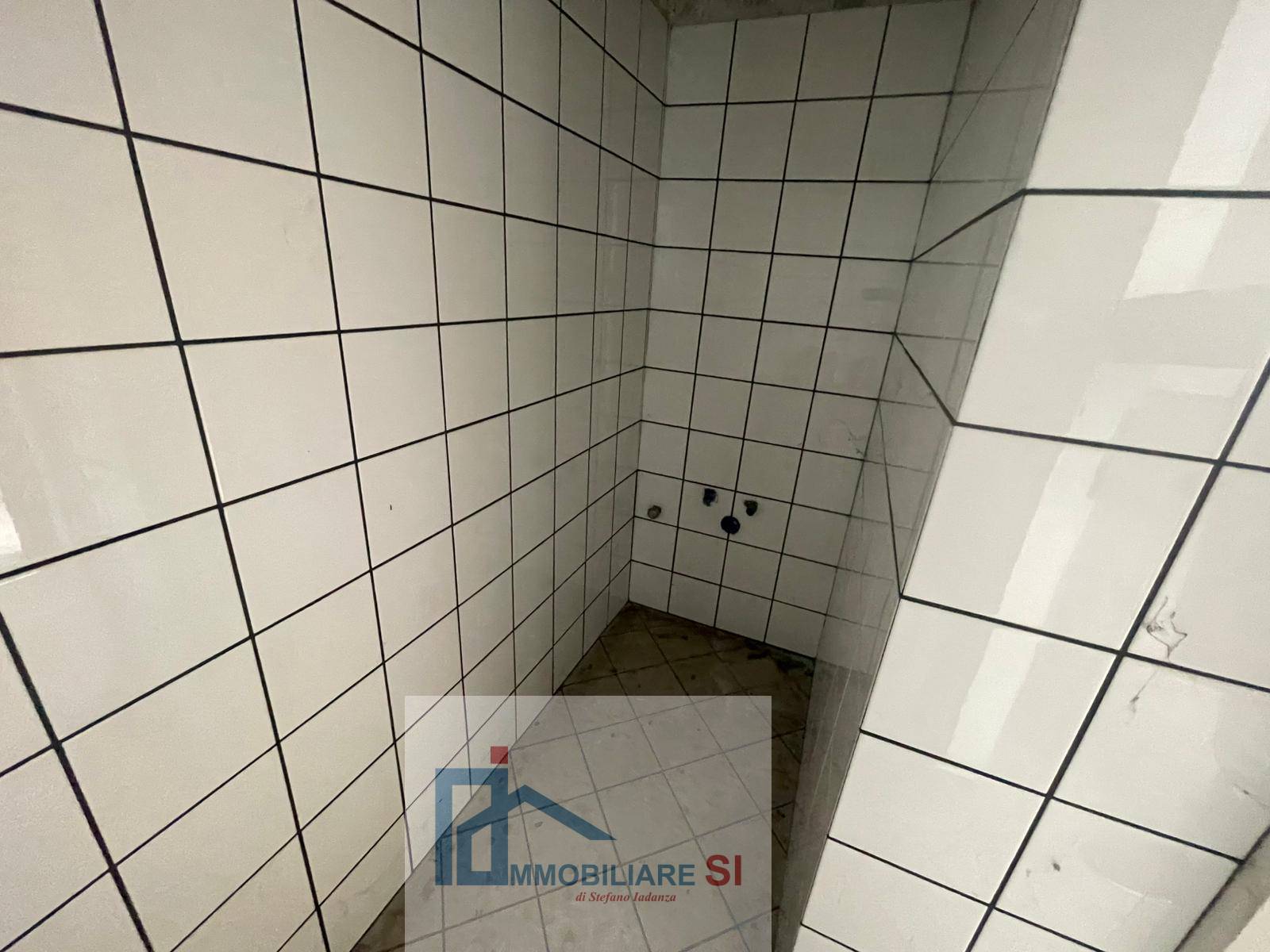 DEPOSITO in vendita a Foglianise