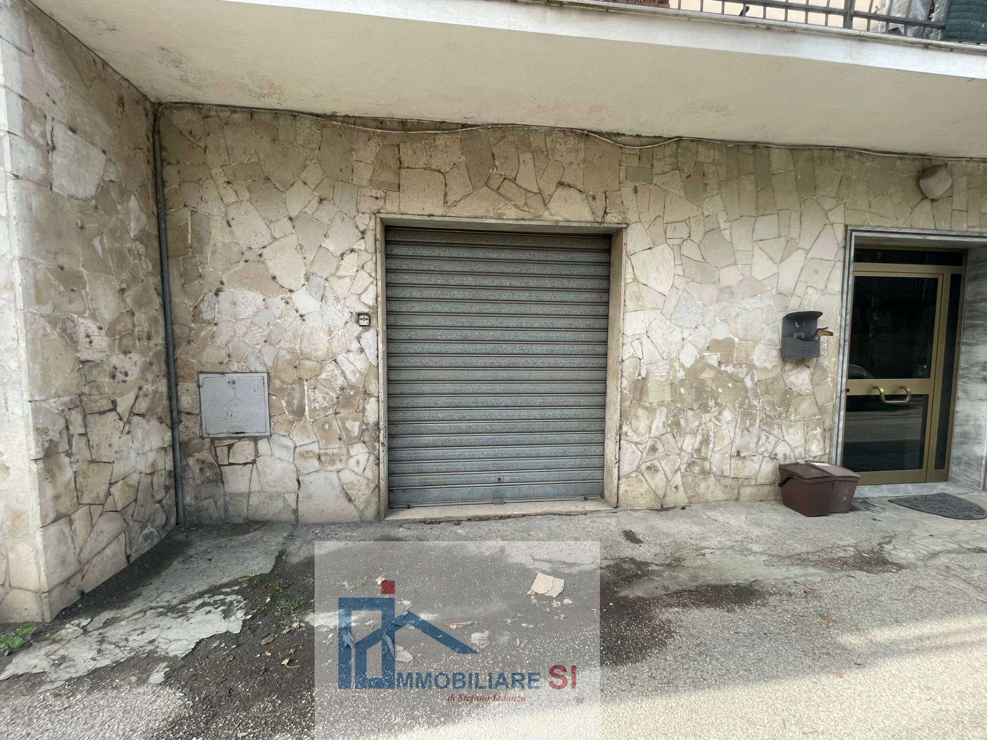 Box o garage in vendita a Benevento, Centro Storico