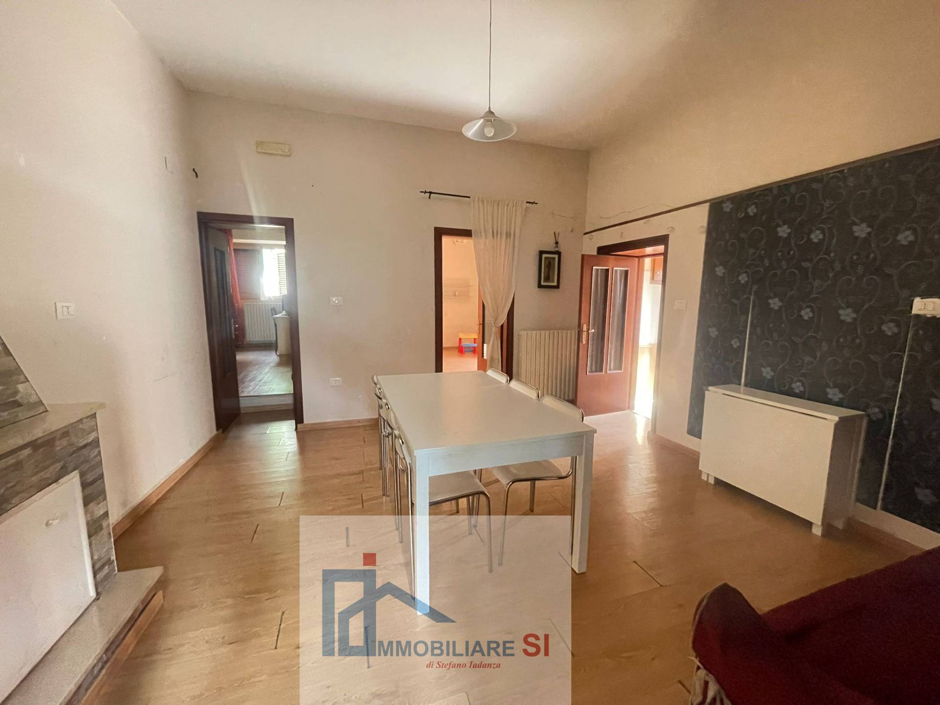 SEMINDIPENDENTE in vendita a Sant'Angelo a Cupolo