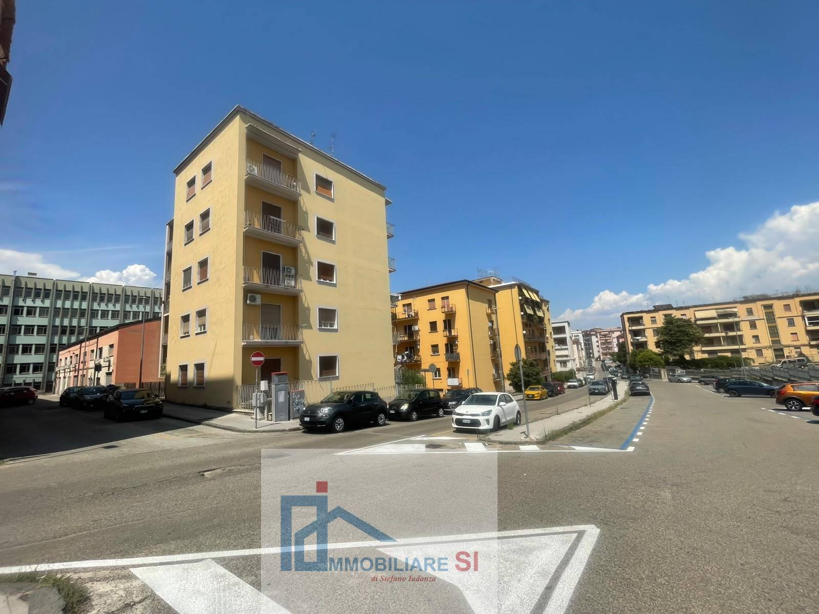 TRILOCALE in vendita a Benevento, Mellusi/Atlantici