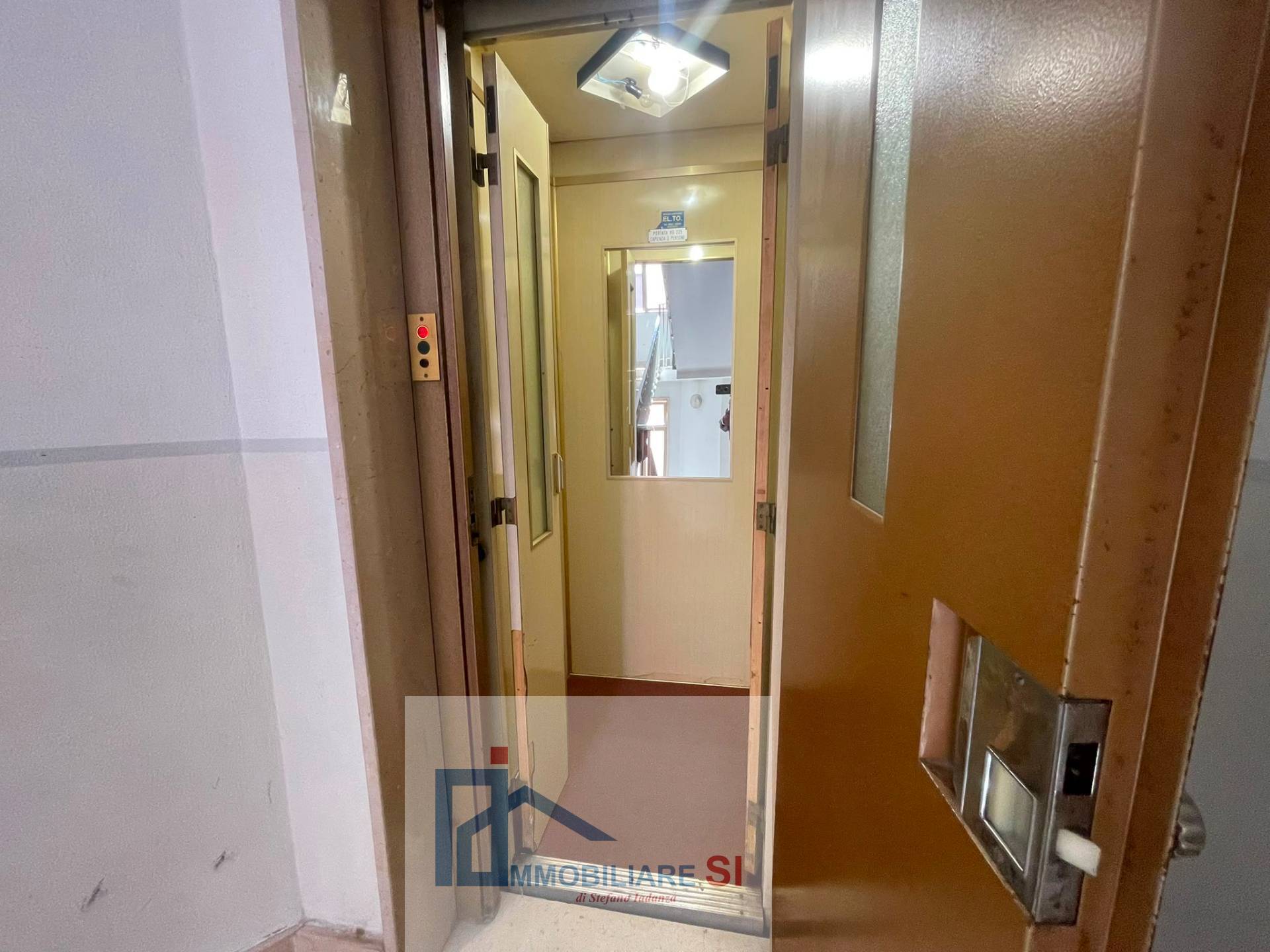 TRILOCALE in vendita a Benevento, Mellusi/Atlantici