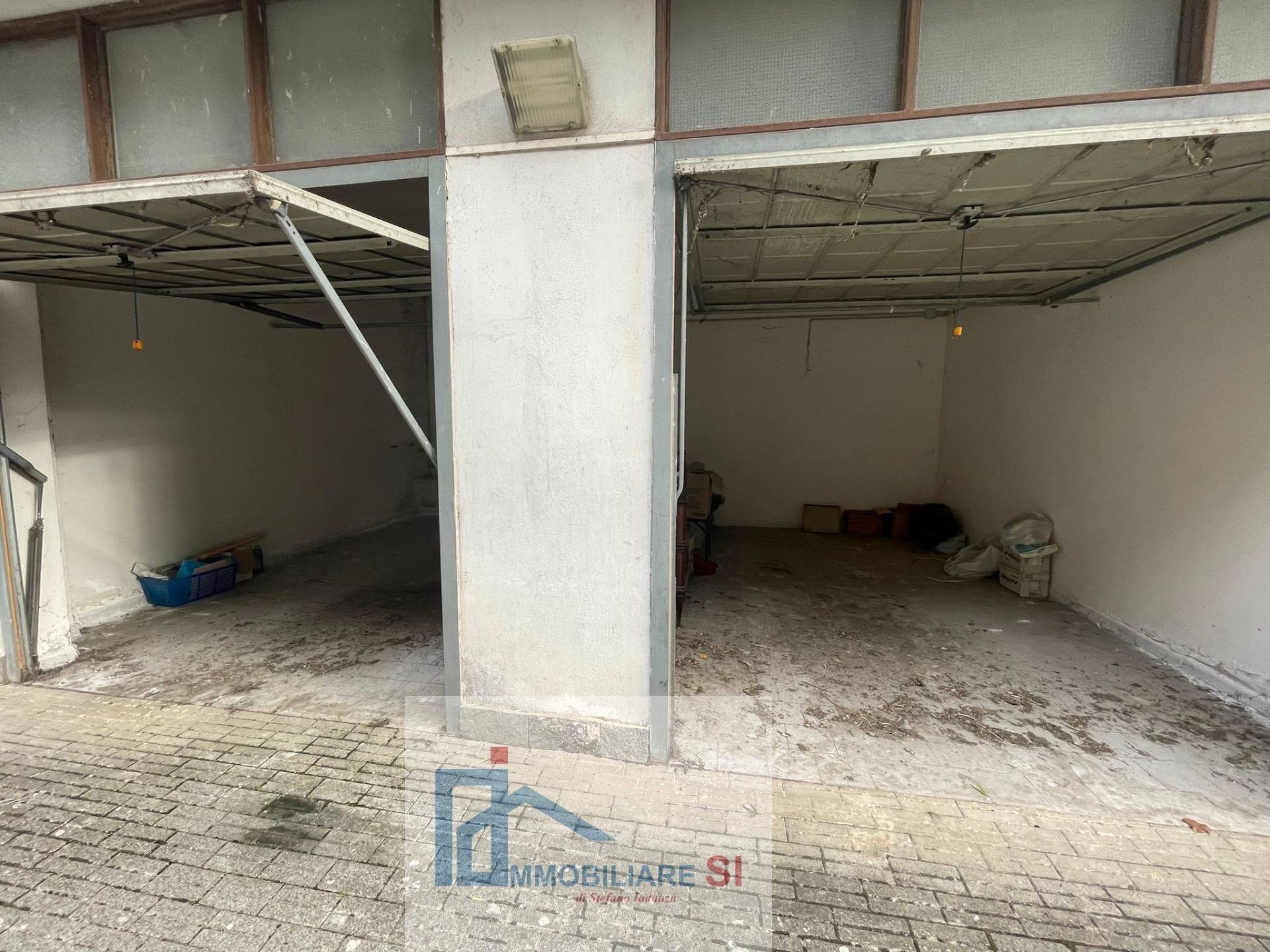 BOX / GARAGE in vendita a Benevento, Pacevecchia