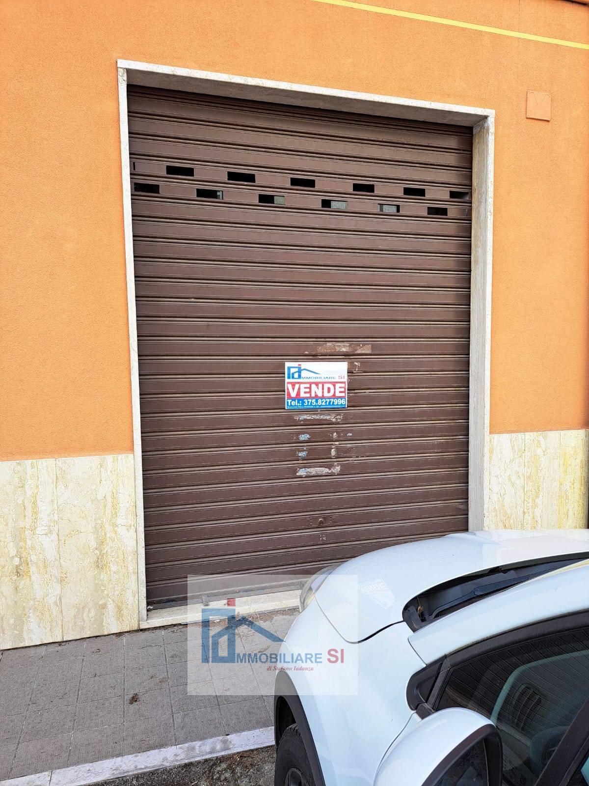 BOX / GARAGE in vendita a Potenza, Centro storico