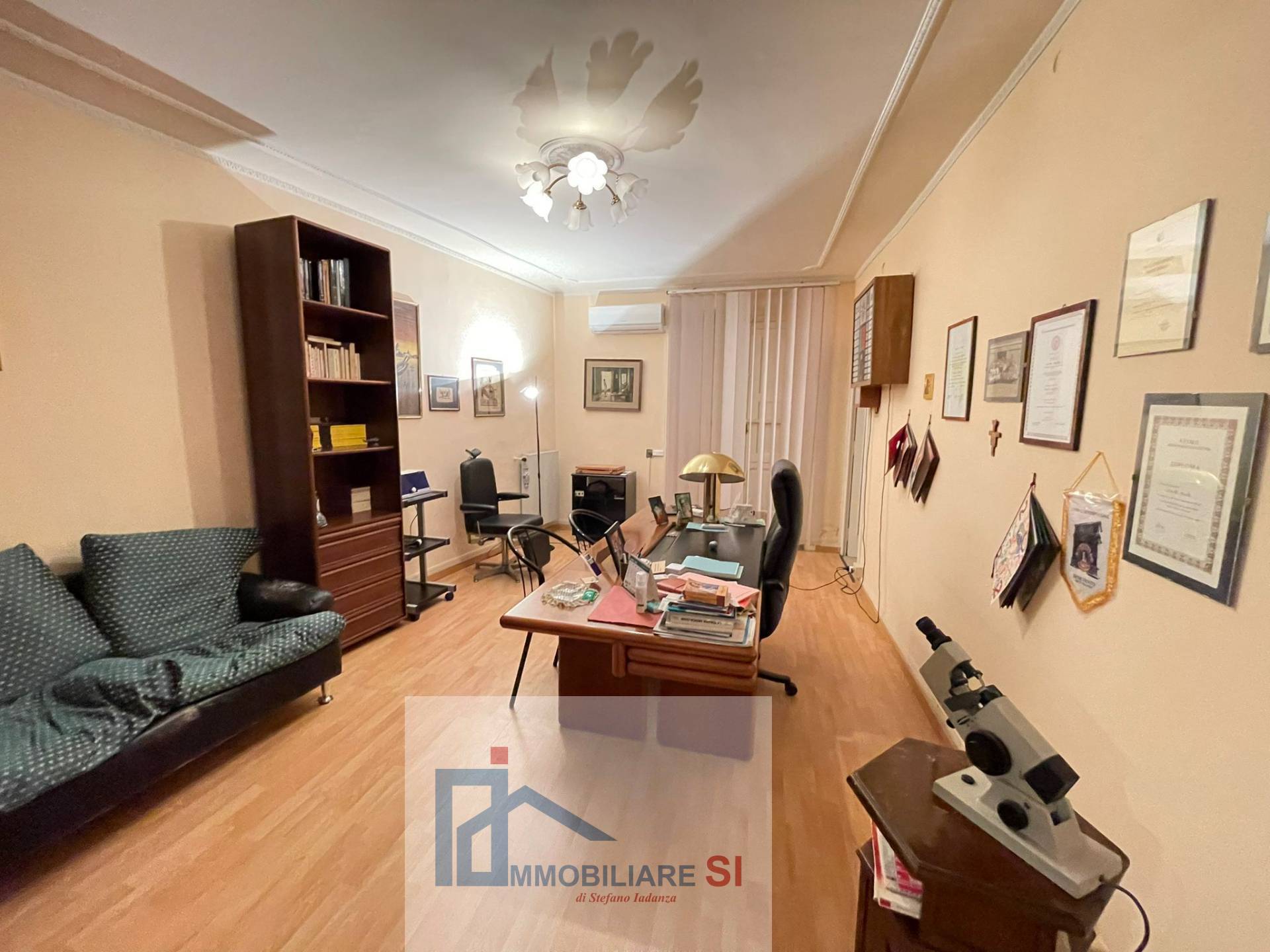 SEMINDIPENDENTE in vendita a Benevento, Centro Storico