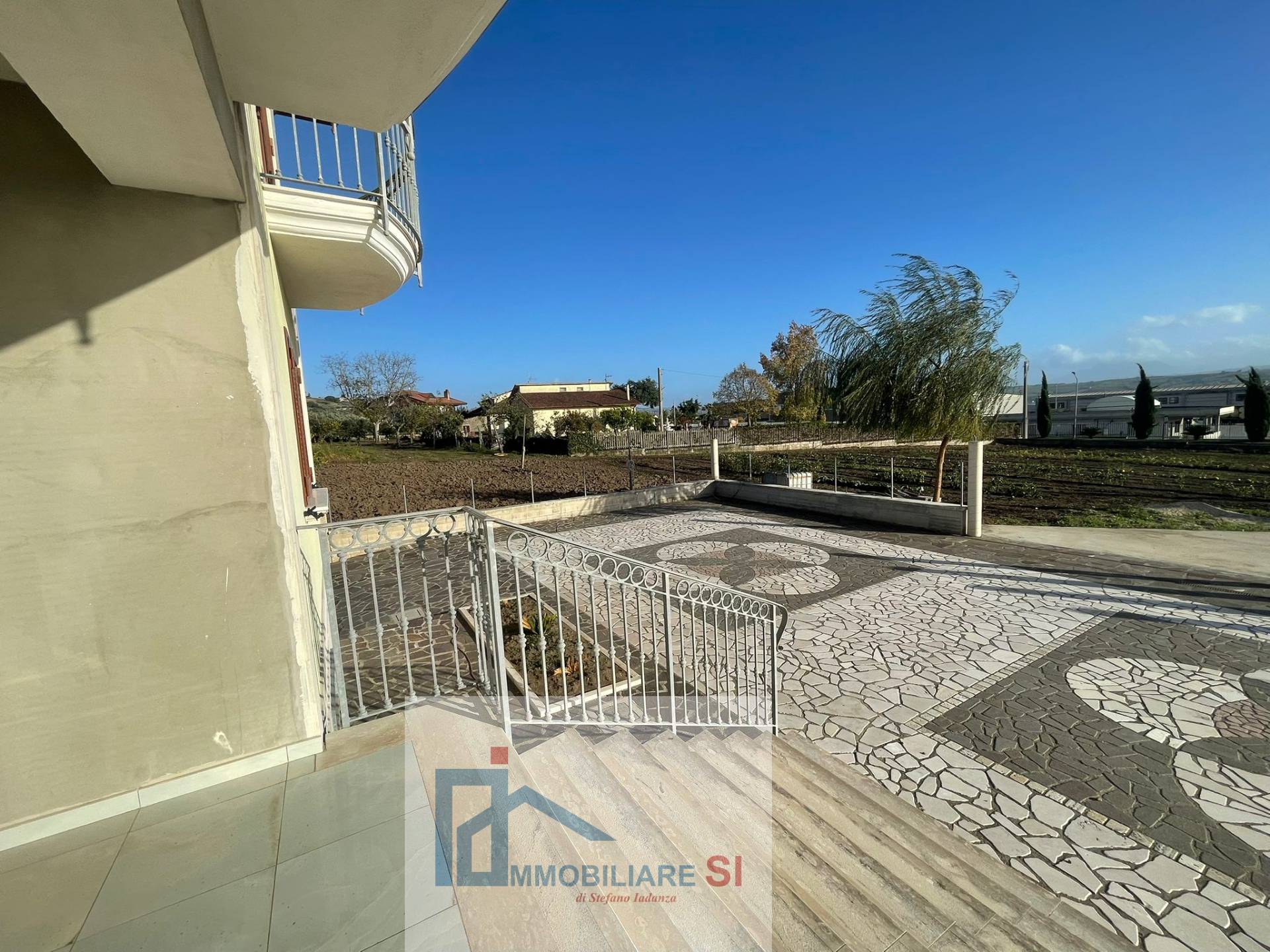 Villa Bifamiliare in vendita a Benevento, Contrade
