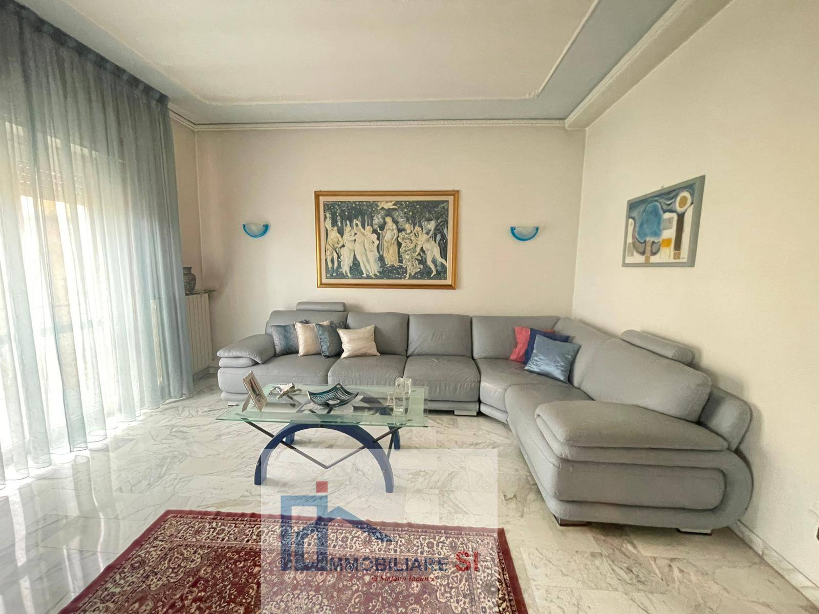 + DI 4 LOCALI in vendita a Benevento, Mellusi