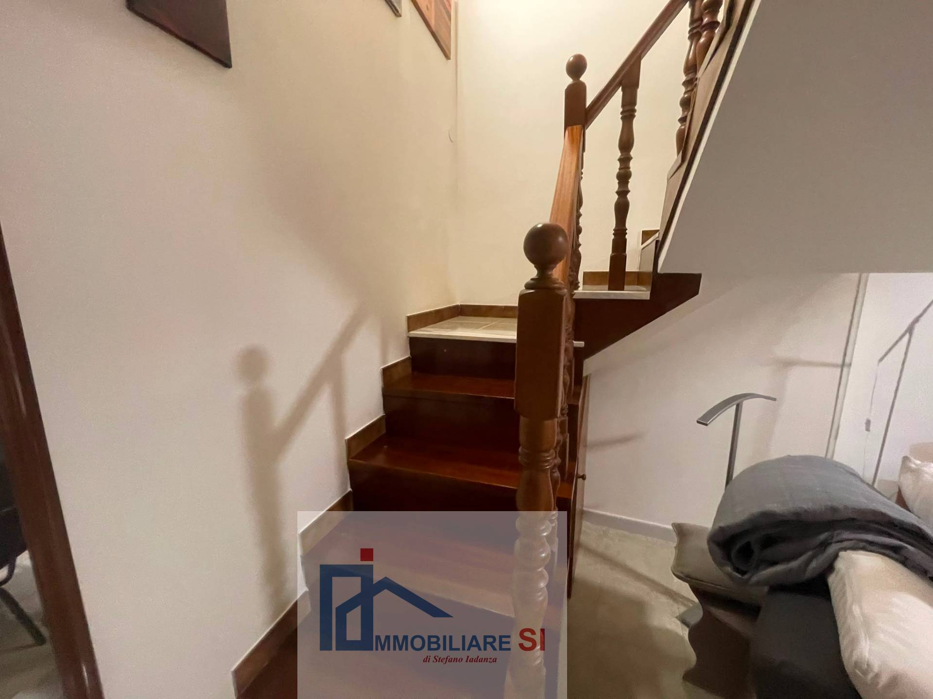SEMINDIPENDENTE in vendita a Foglianise, Palazzo