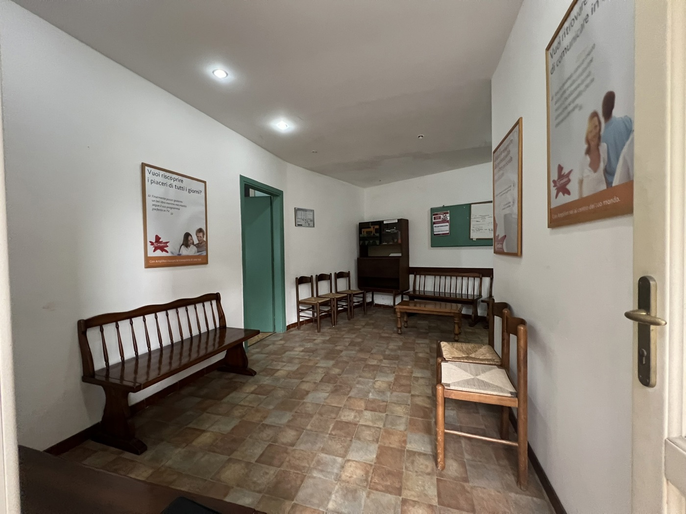 Ufficio in vendita a Amaseno