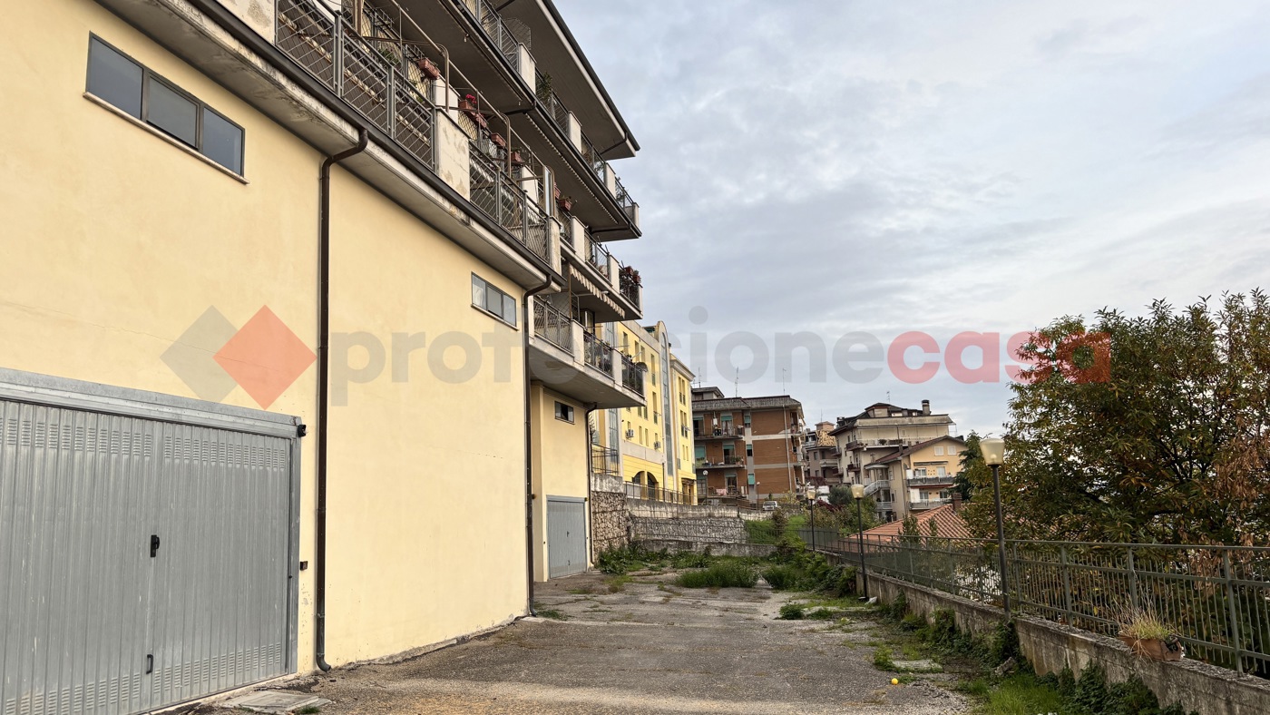 Box/Garage 23mq in vendita a Fiuggi