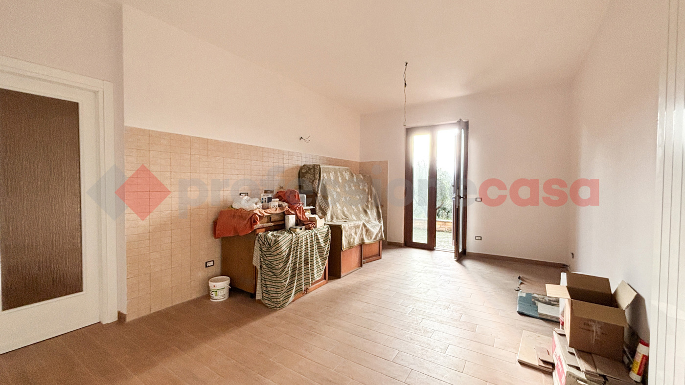 Casa indipendente in vendita a Torre Cajetani