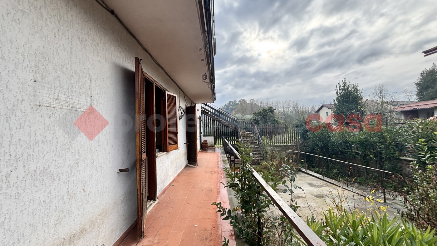 Villa da ristrutturare a Alatri