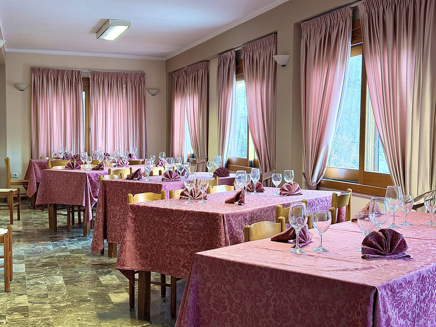 Attivit� commerciale Ristorante e pizzeria in affitto/gestione a Trivigliano