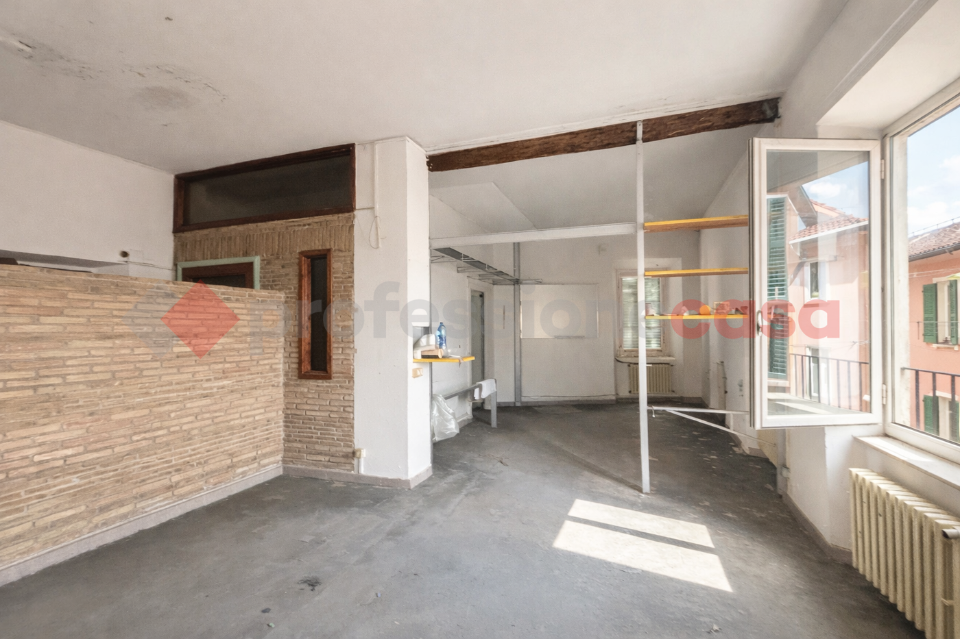 Quadrilocale da ristrutturare a Fiuggi