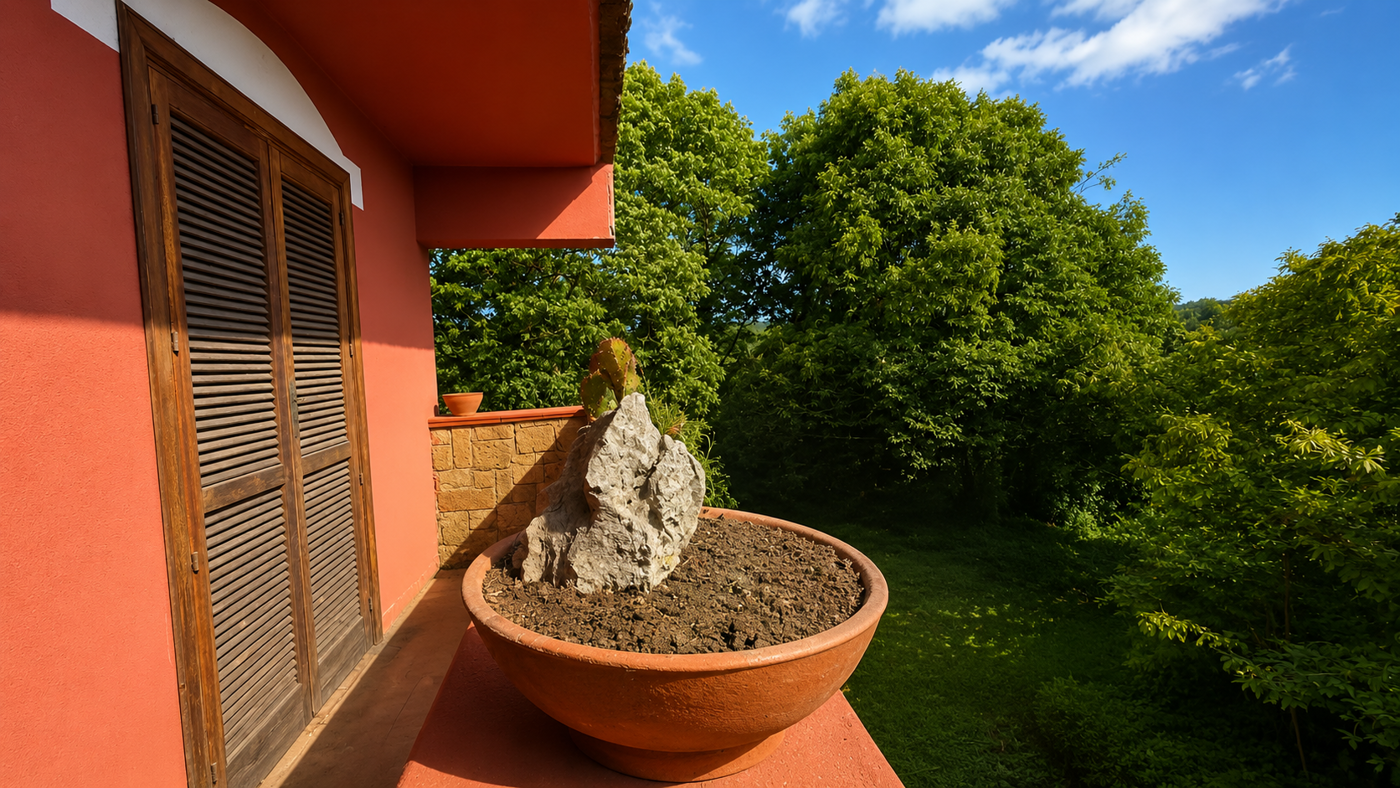 Villa con giardino a Torre Cajetani