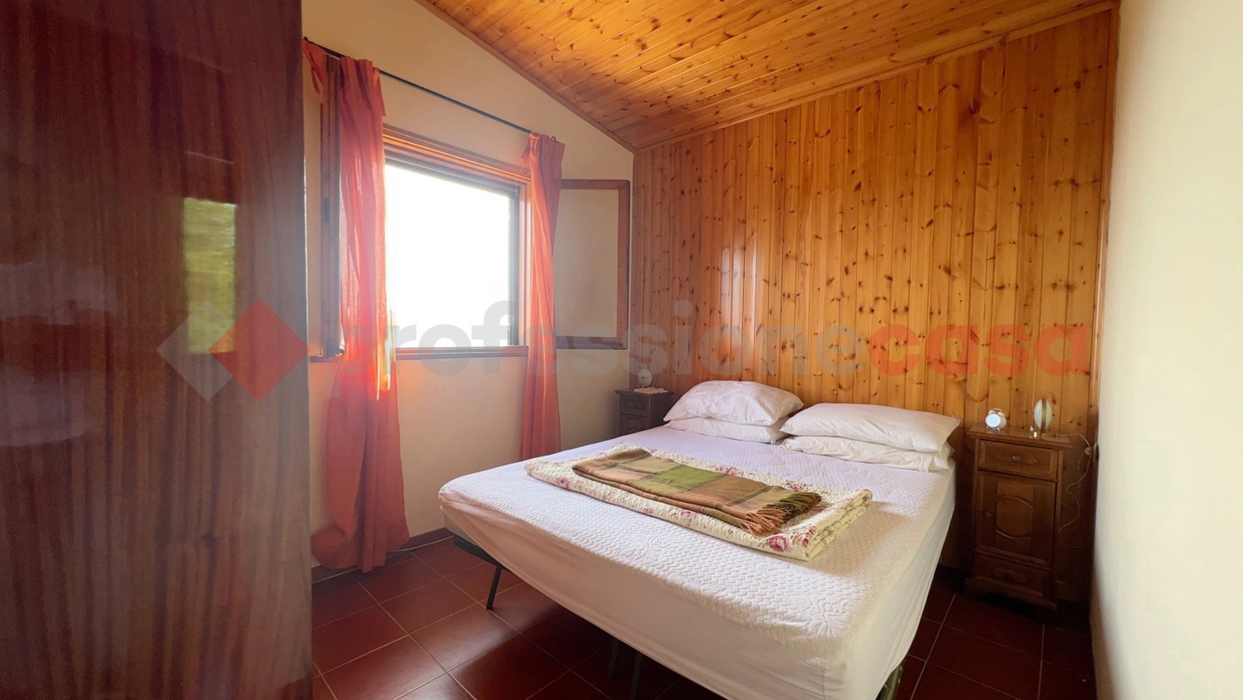 Villa in vendita a Torre Cajetani