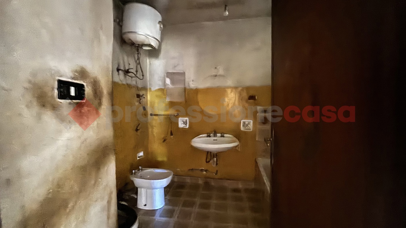 Casa indipendente in vendita a Torre Cajetani