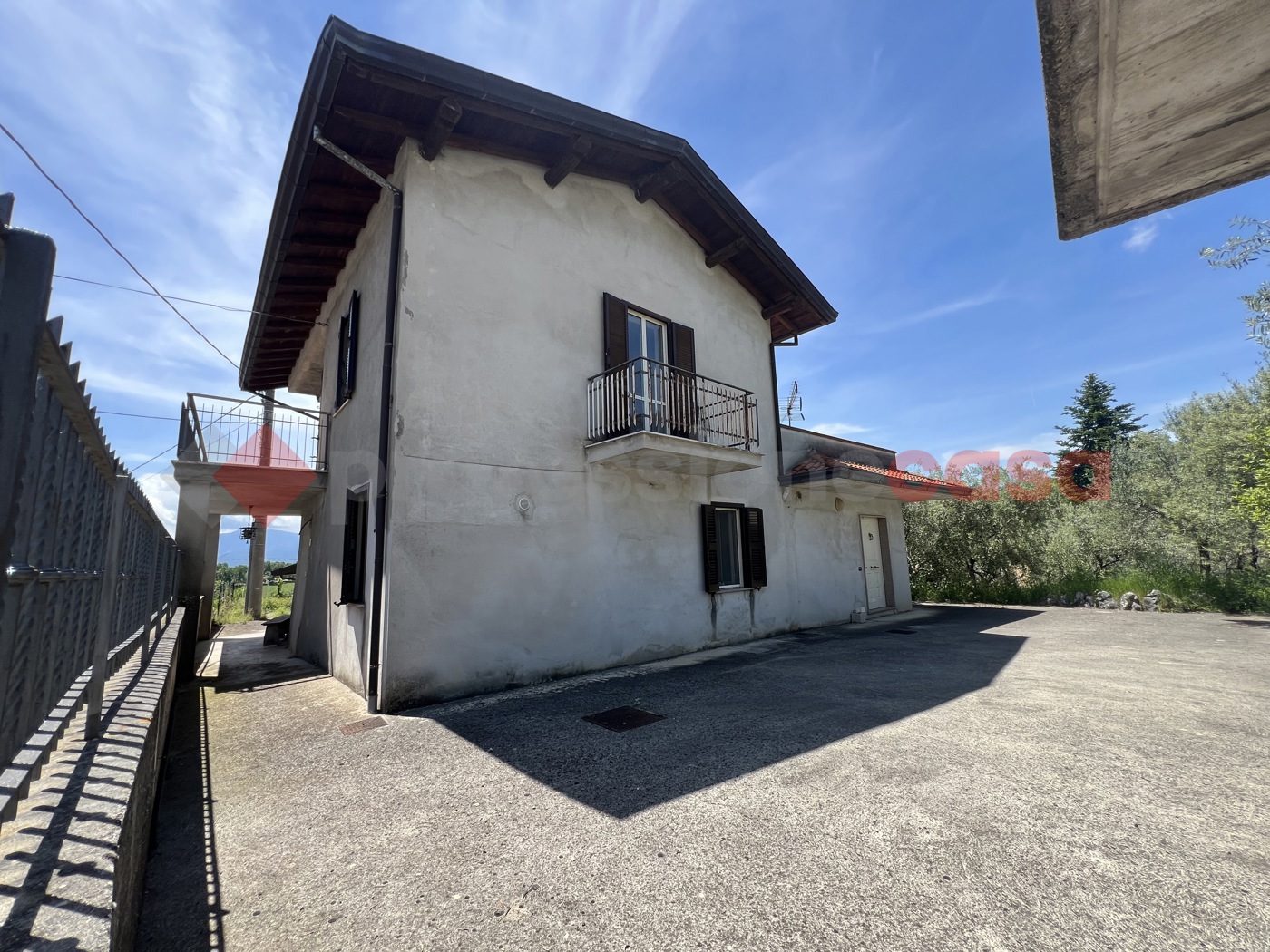 Casa indipendente da ristrutturare a Fumone