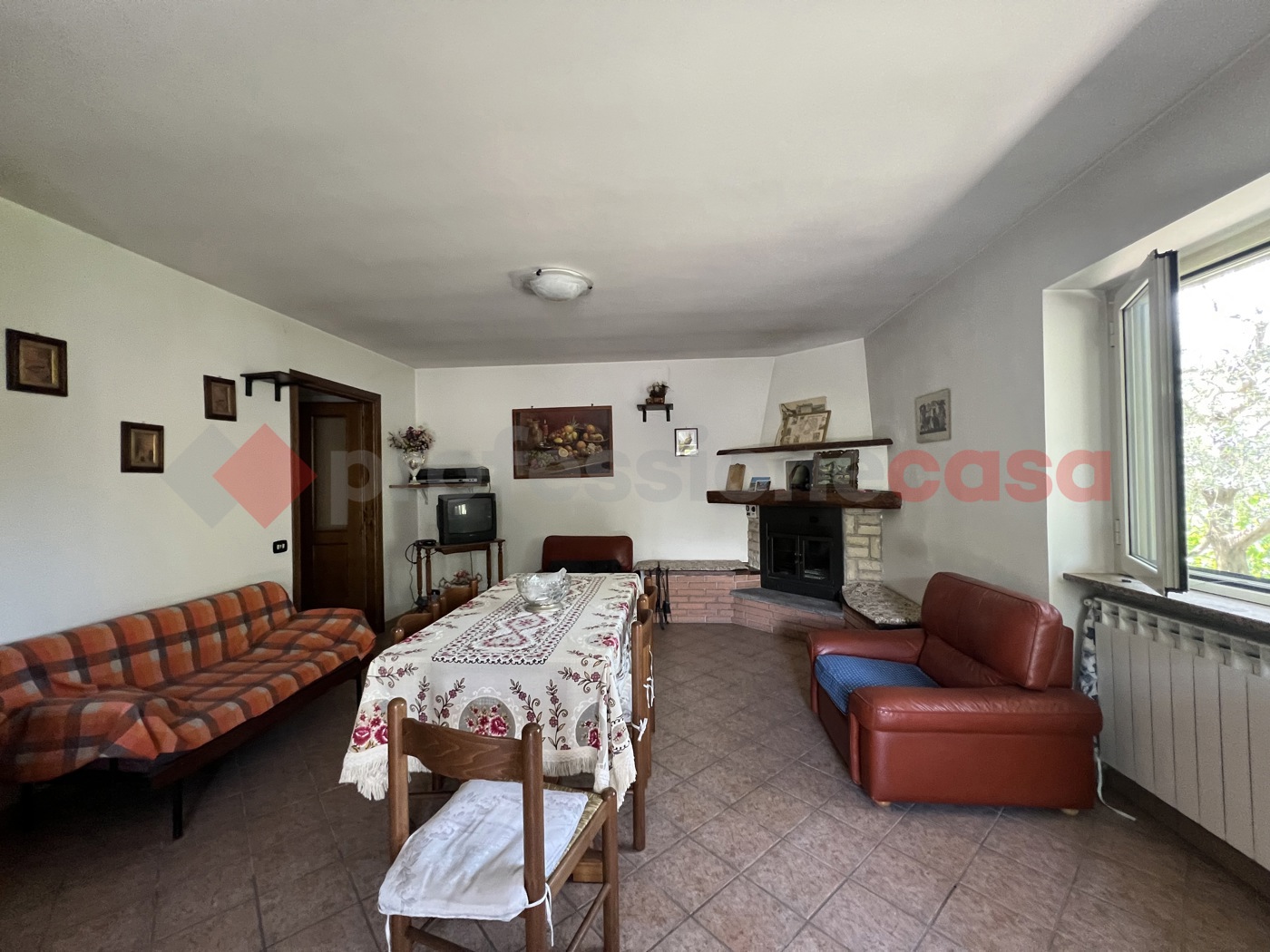 Casa indipendente da ristrutturare a Fumone