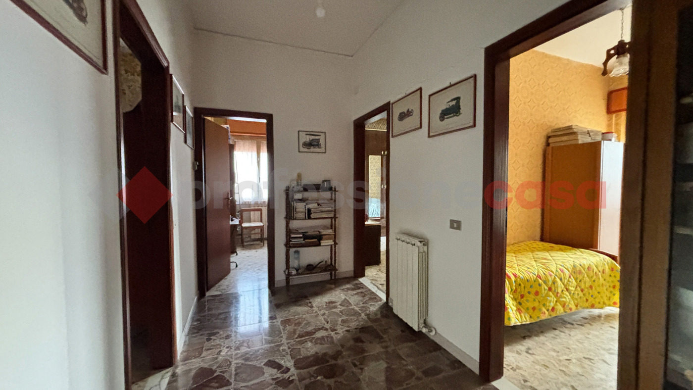 Appartamento in vendita a Torre Cajetani