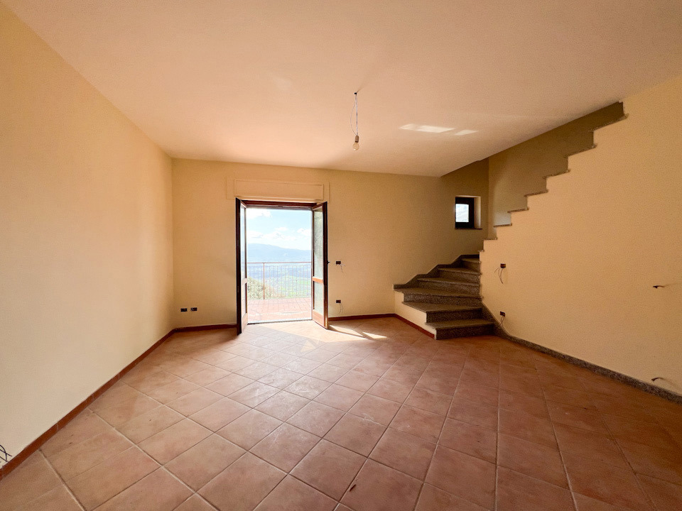 Villa con giardino a Acuto