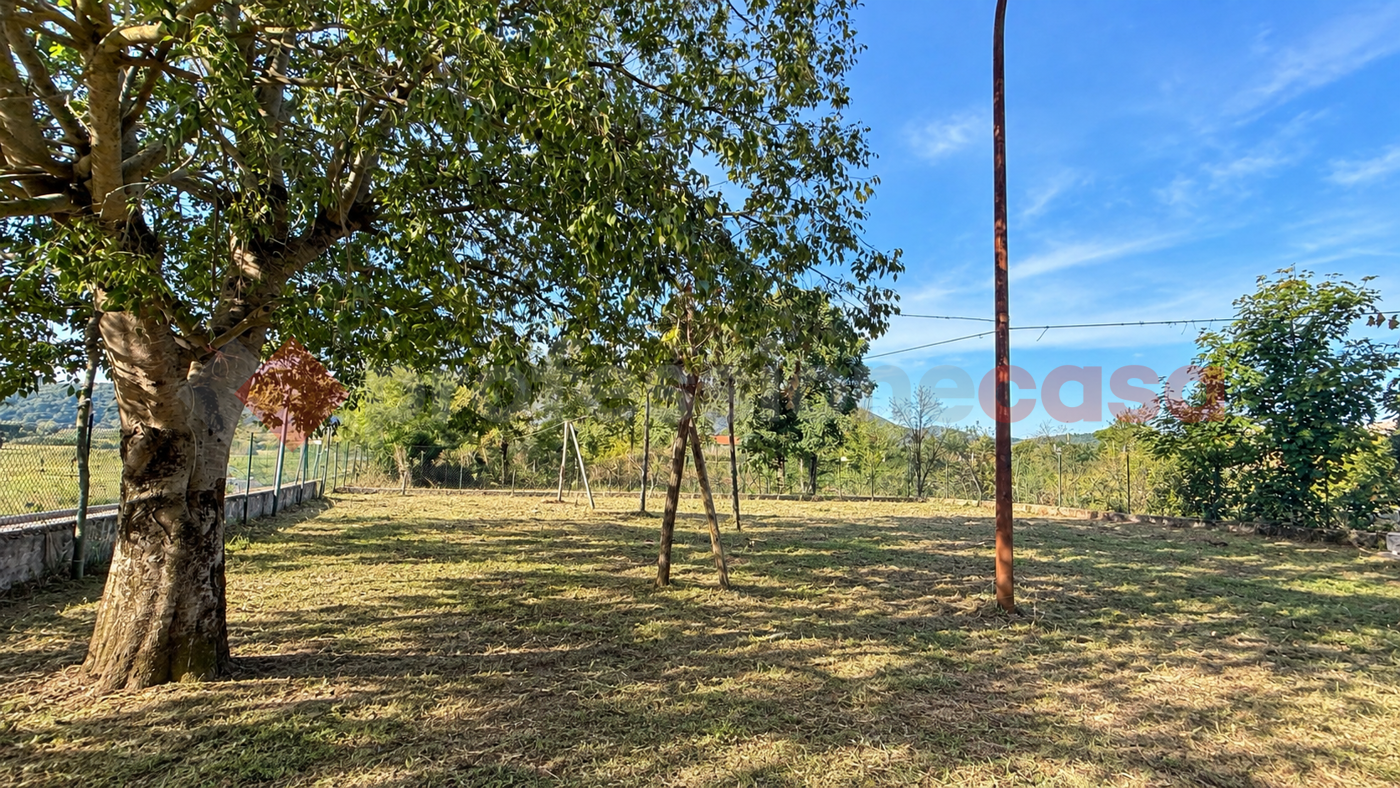 Terreno Agricolo in vendita a Torre Cajetani