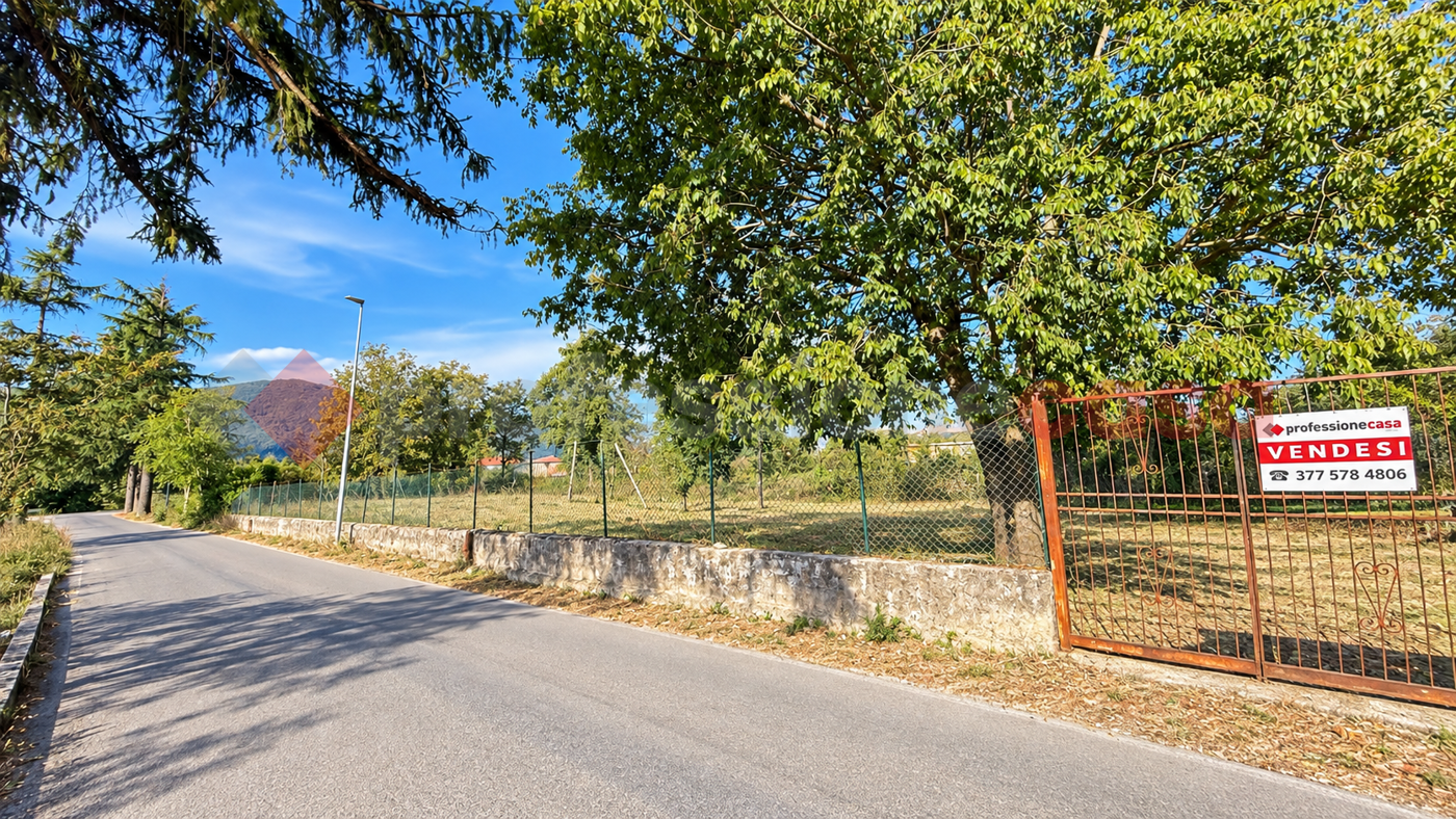 Terreno Agricolo in vendita a Torre Cajetani