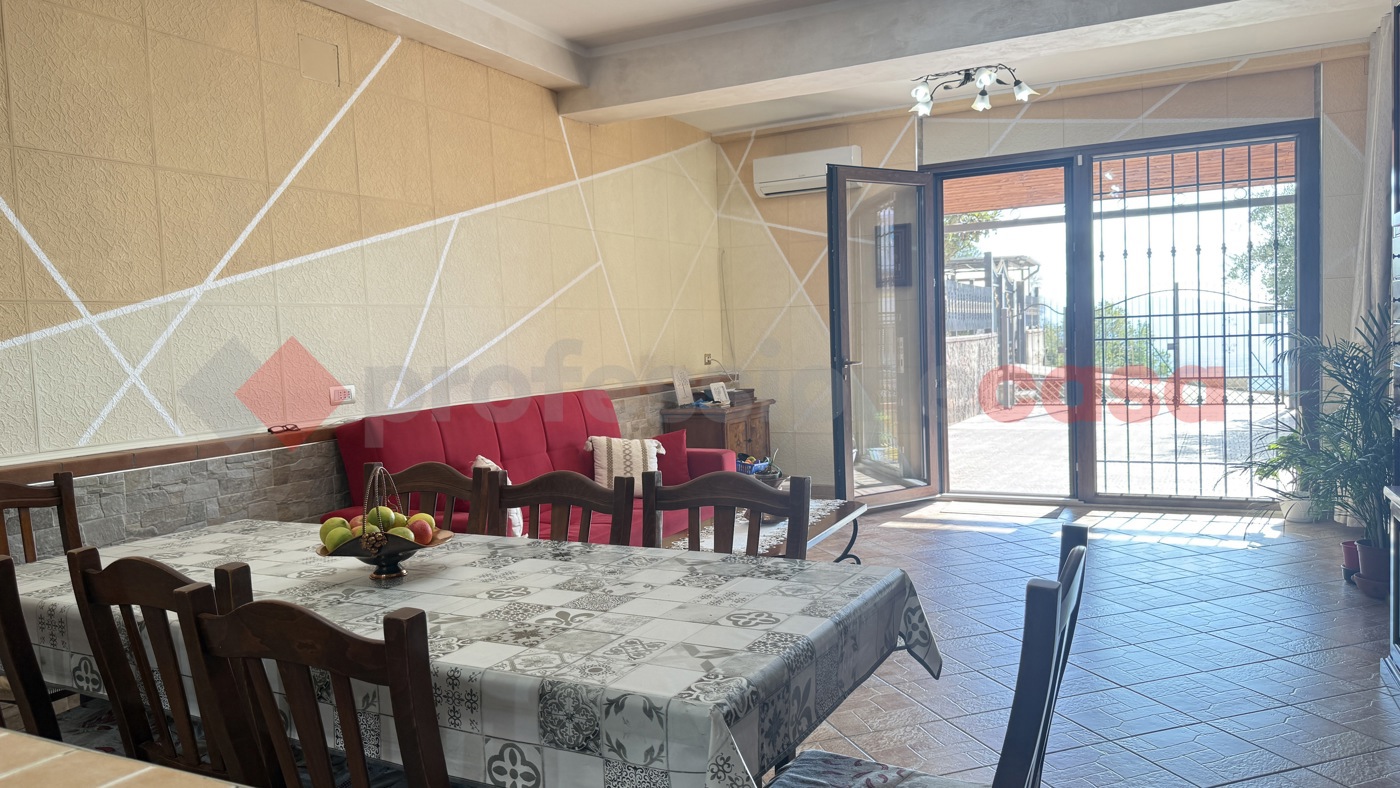 Villa in vendita a Acuto
