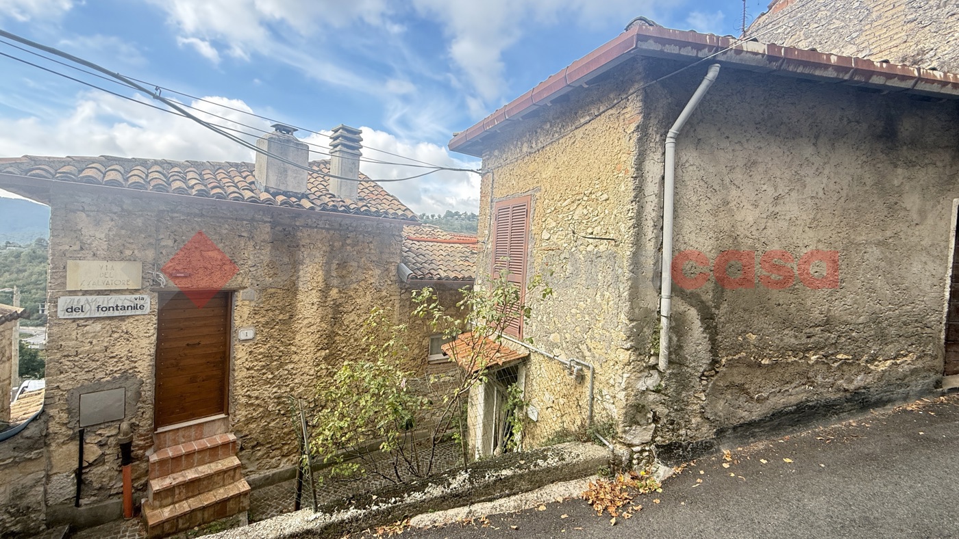Casa indipendente da ristrutturare a Fiuggi