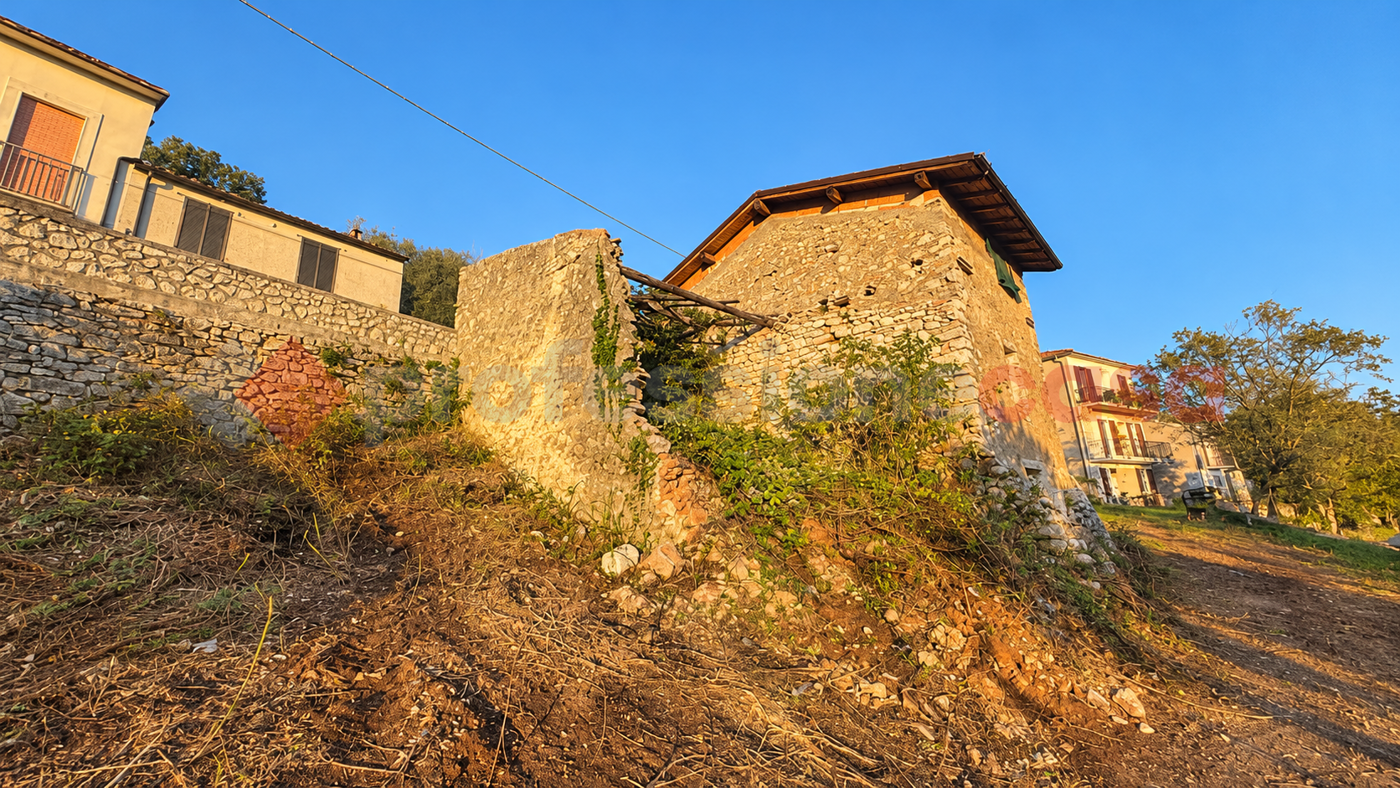 Rustico in vendita a Ferentino