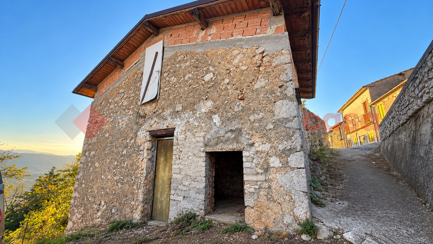 Rustico in vendita a Ferentino