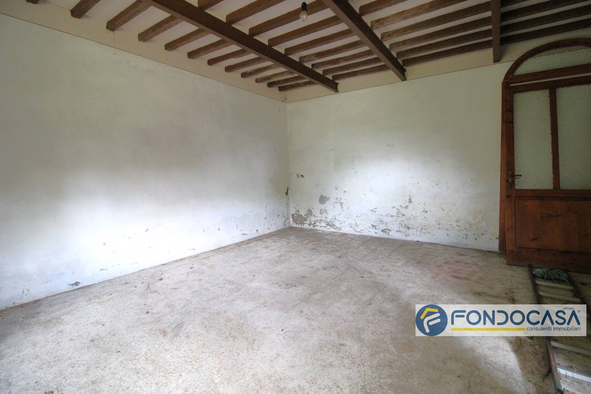 Villa unifamiliare in vendita a Santa Maria a Monte