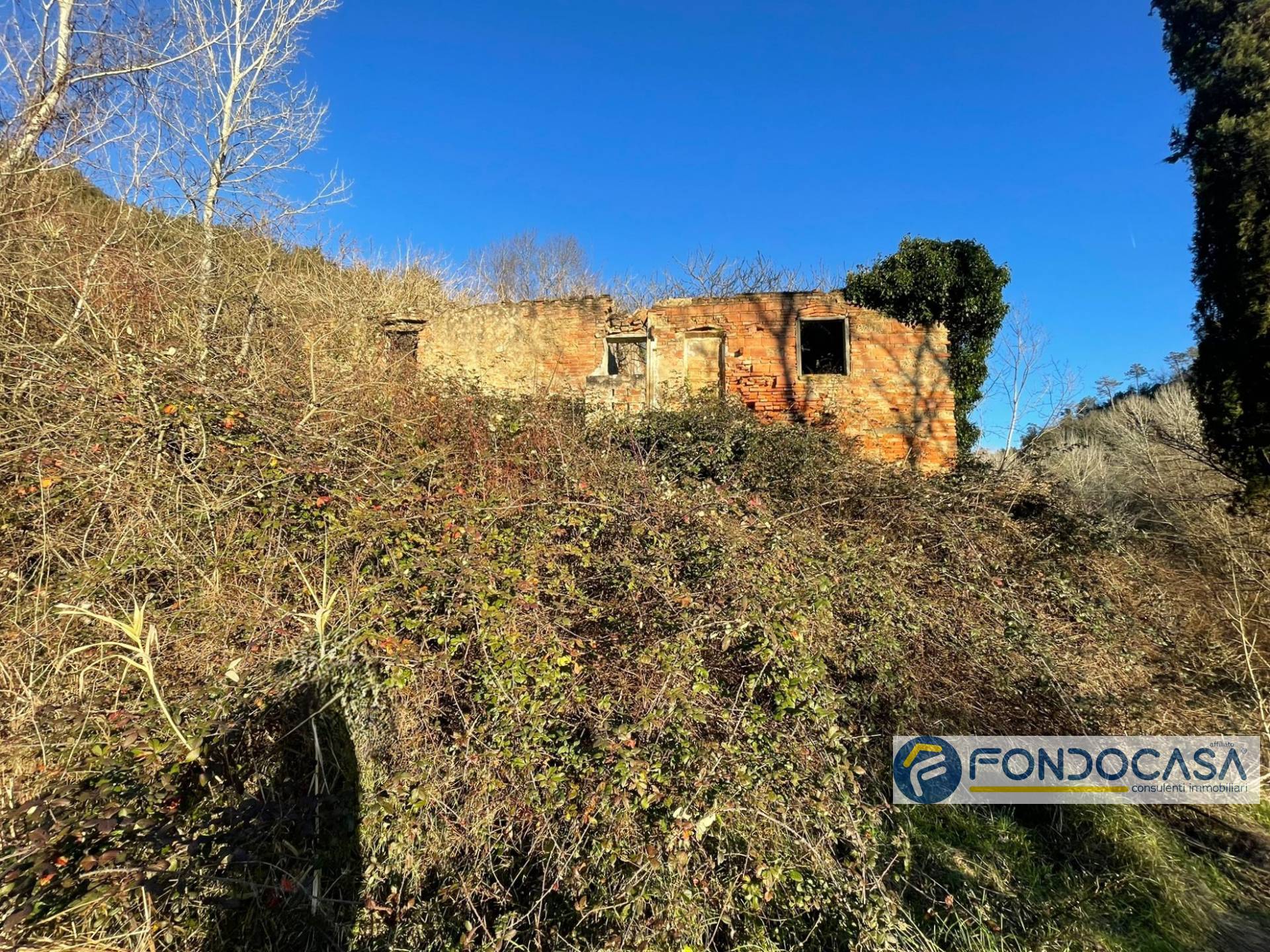 Rustico in vendita a Montopoli in Val d'Arno