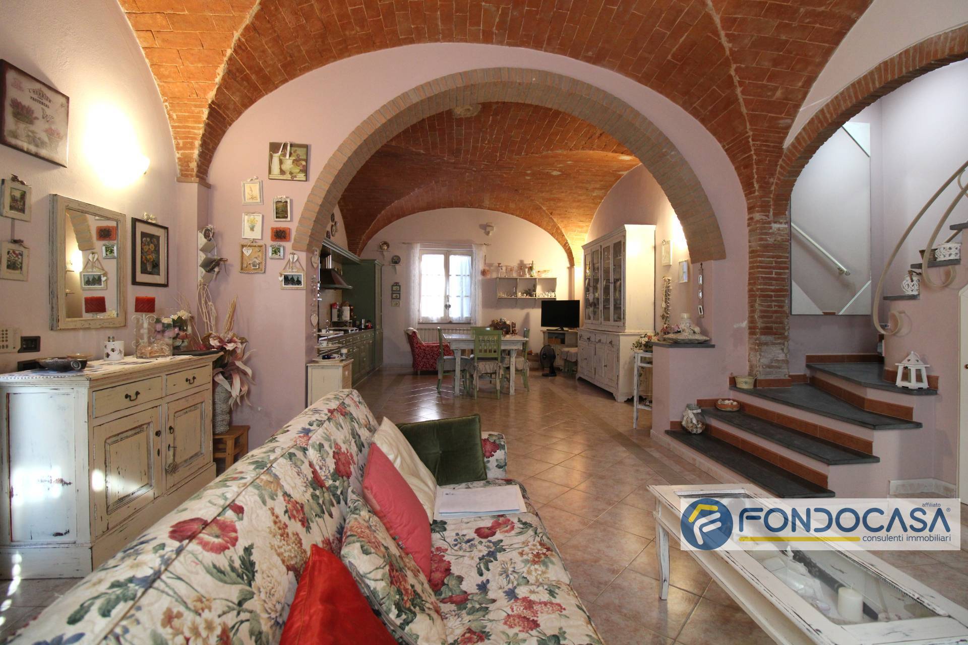 Casa indipendente in vendita a Santa Maria a Monte, San Donato