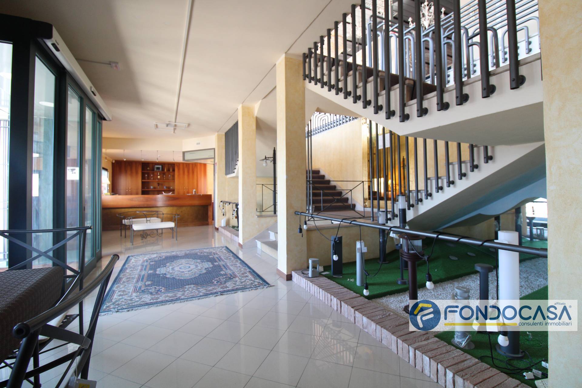 Centro commerciale in vendita a Calcinaia