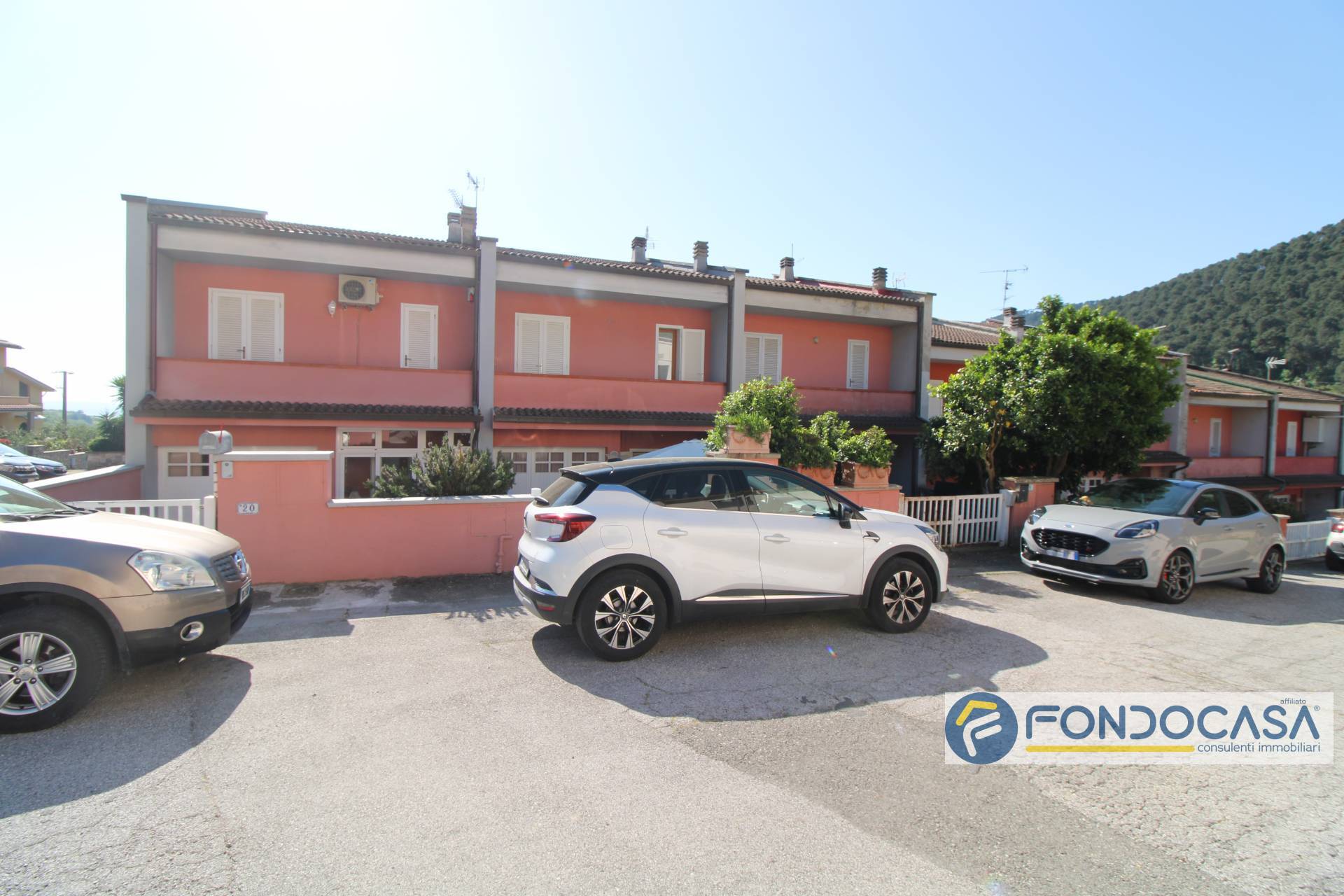 Villino a schiera in vendita a Buti, Panicale sopra Buti