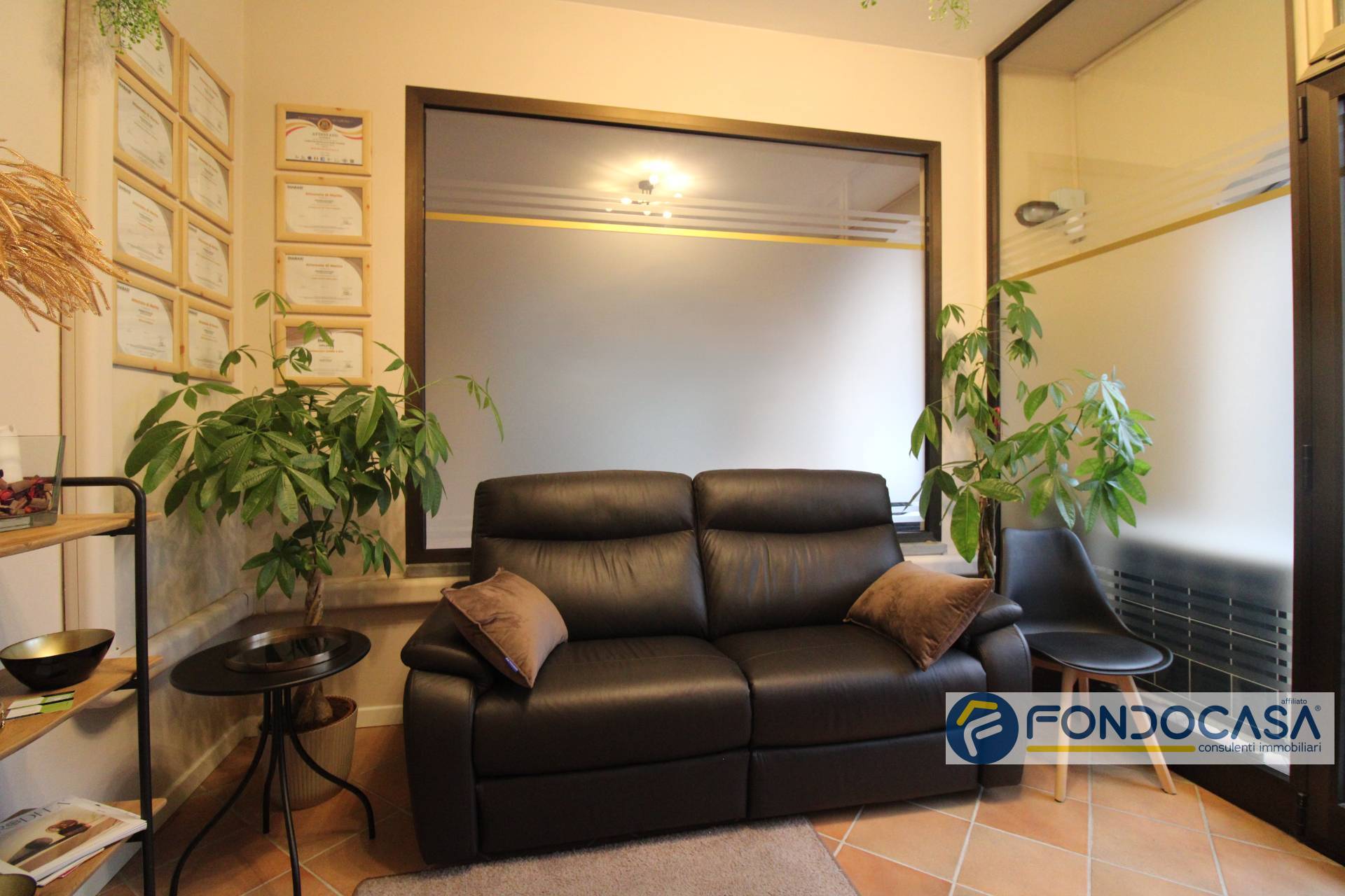 Locale commerciale in vendita a Ponsacco